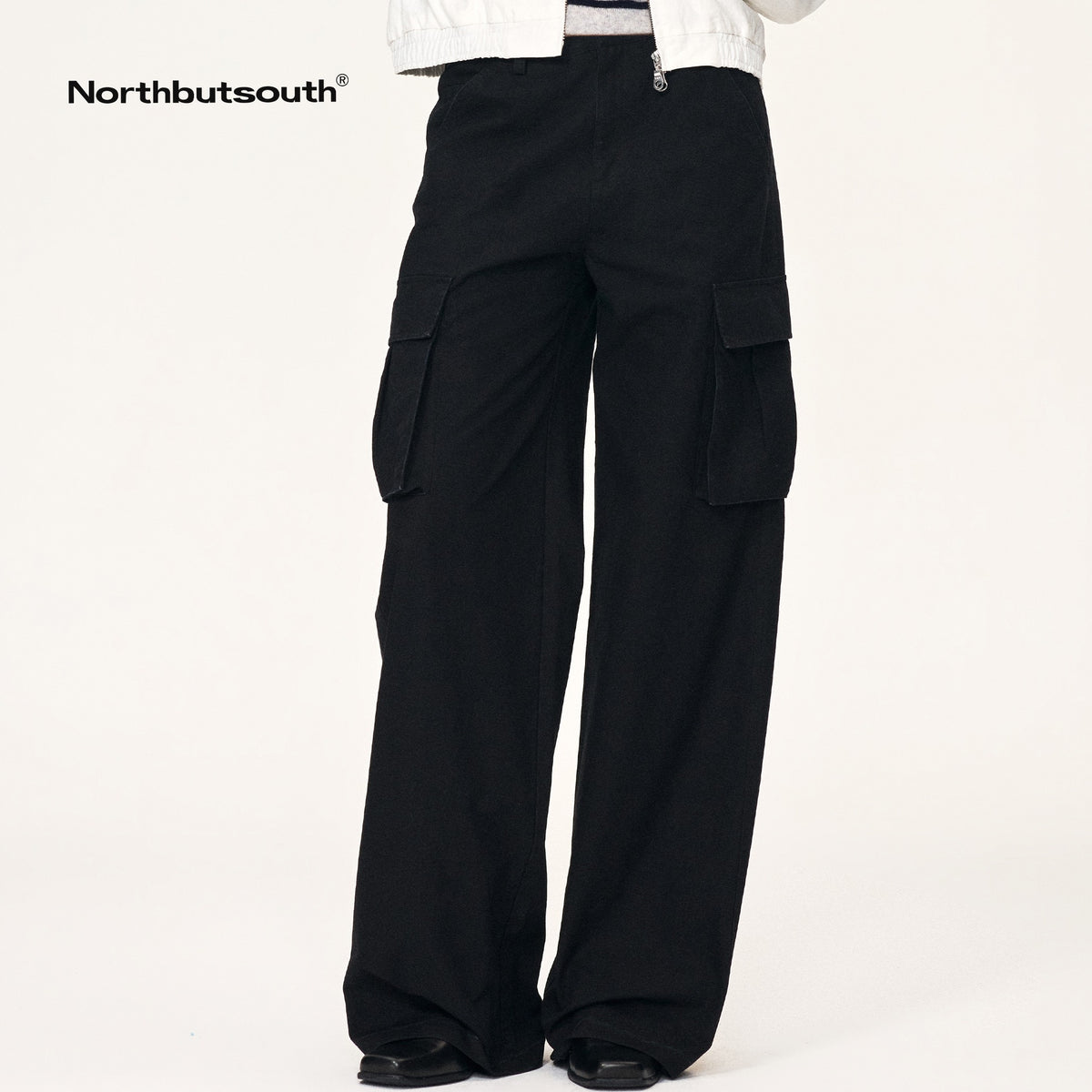 Northbutsouth_Washed_Distressed_Multi_Pocket_Mid_Low_Rise_Straight_Leg_Women&