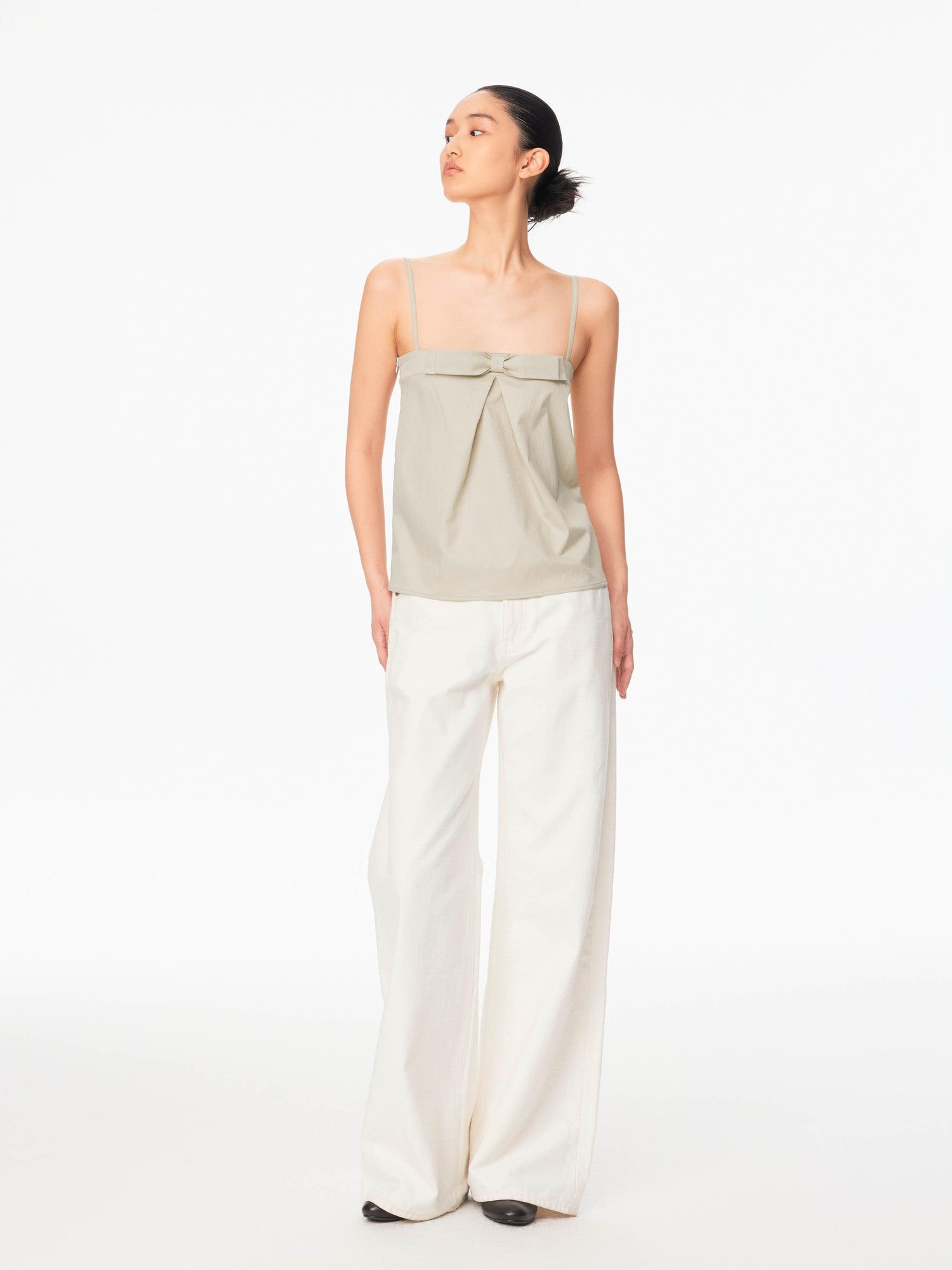 Northbutsouth White Ribbed Paris Button Women&