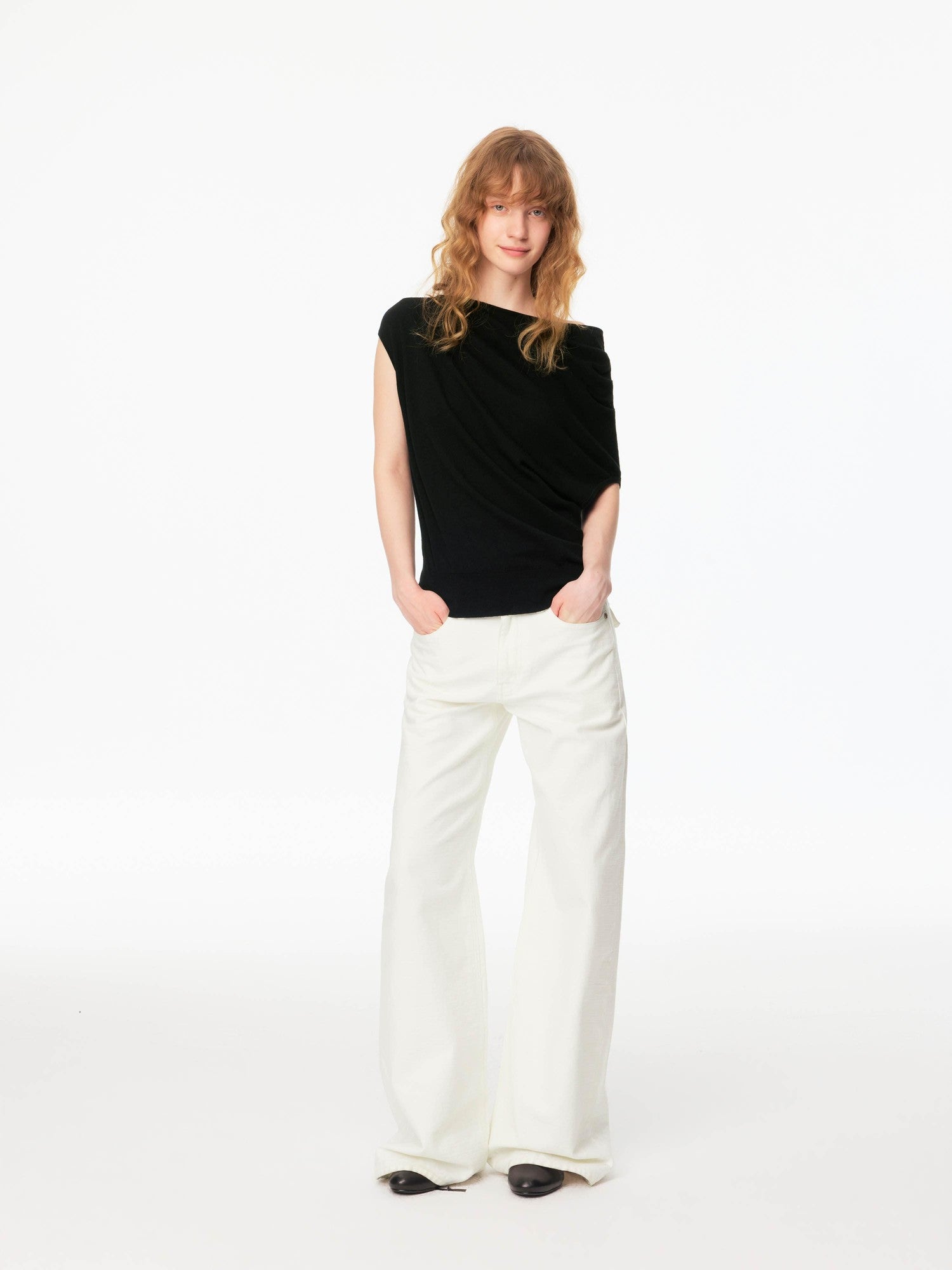 Northbutsouth White Ribbed Paris Button Women&