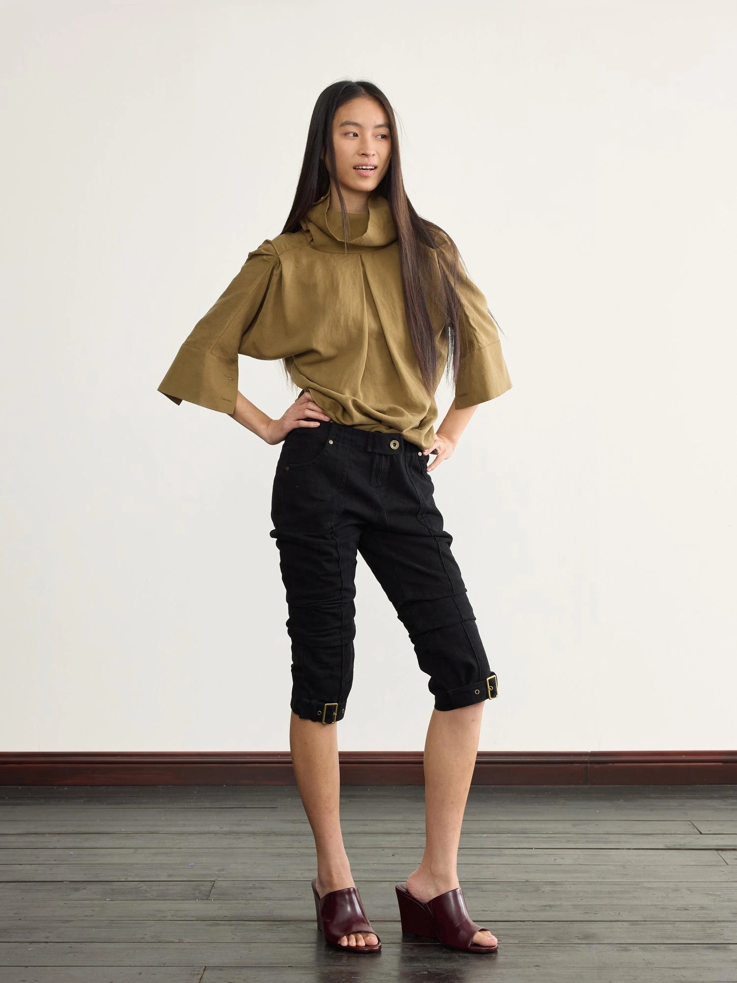 Asymmetric Pleated Linen Blend Shirt with Adjustable Neckline
