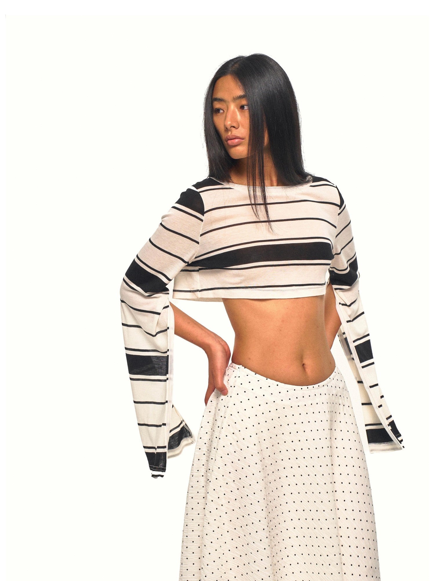NyDkyel Black White Striped Roundneck Long Sleeve Loose Women&