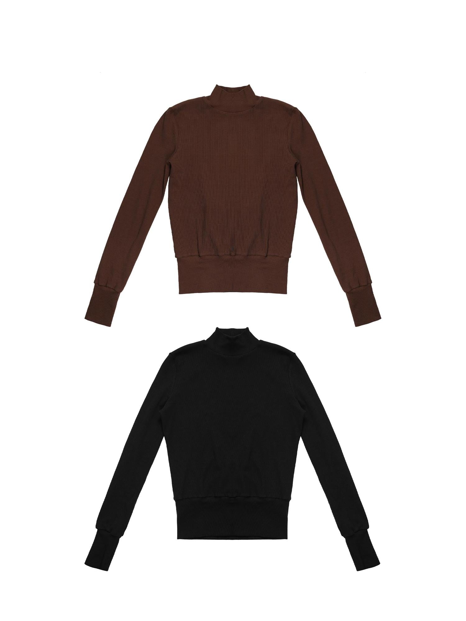 NyDkyel Cellulose Blend Knit Top With Multi Button Back Cutout