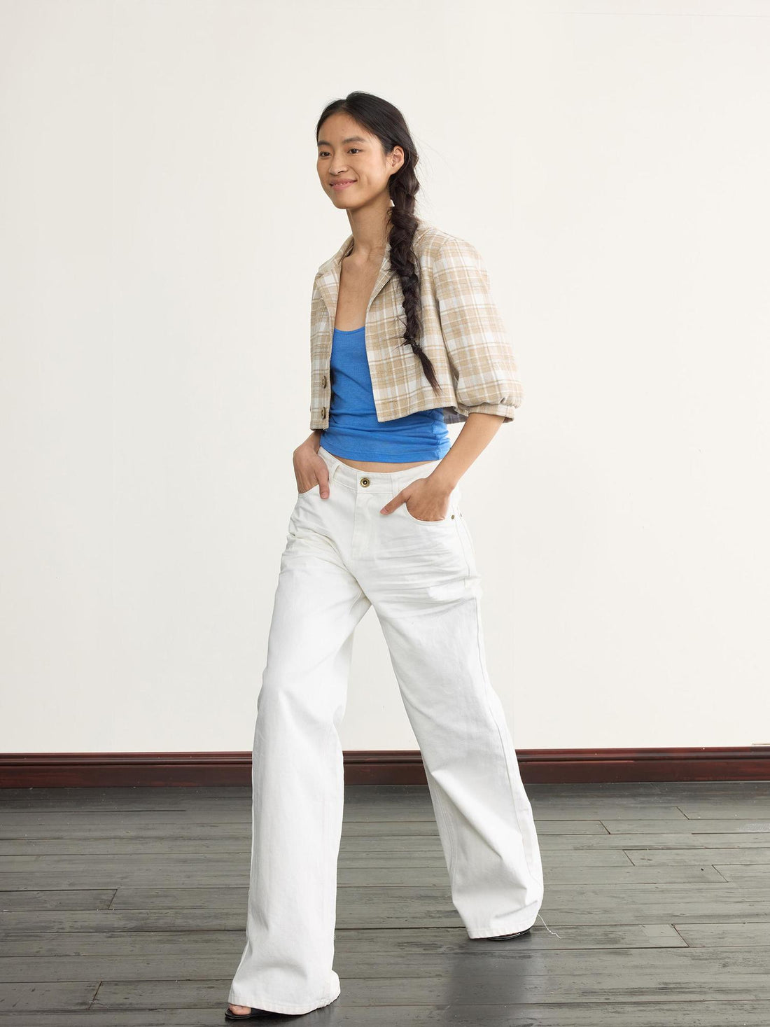 NyDkyel Elegant Casual White Textured Pleated Straight Jeans