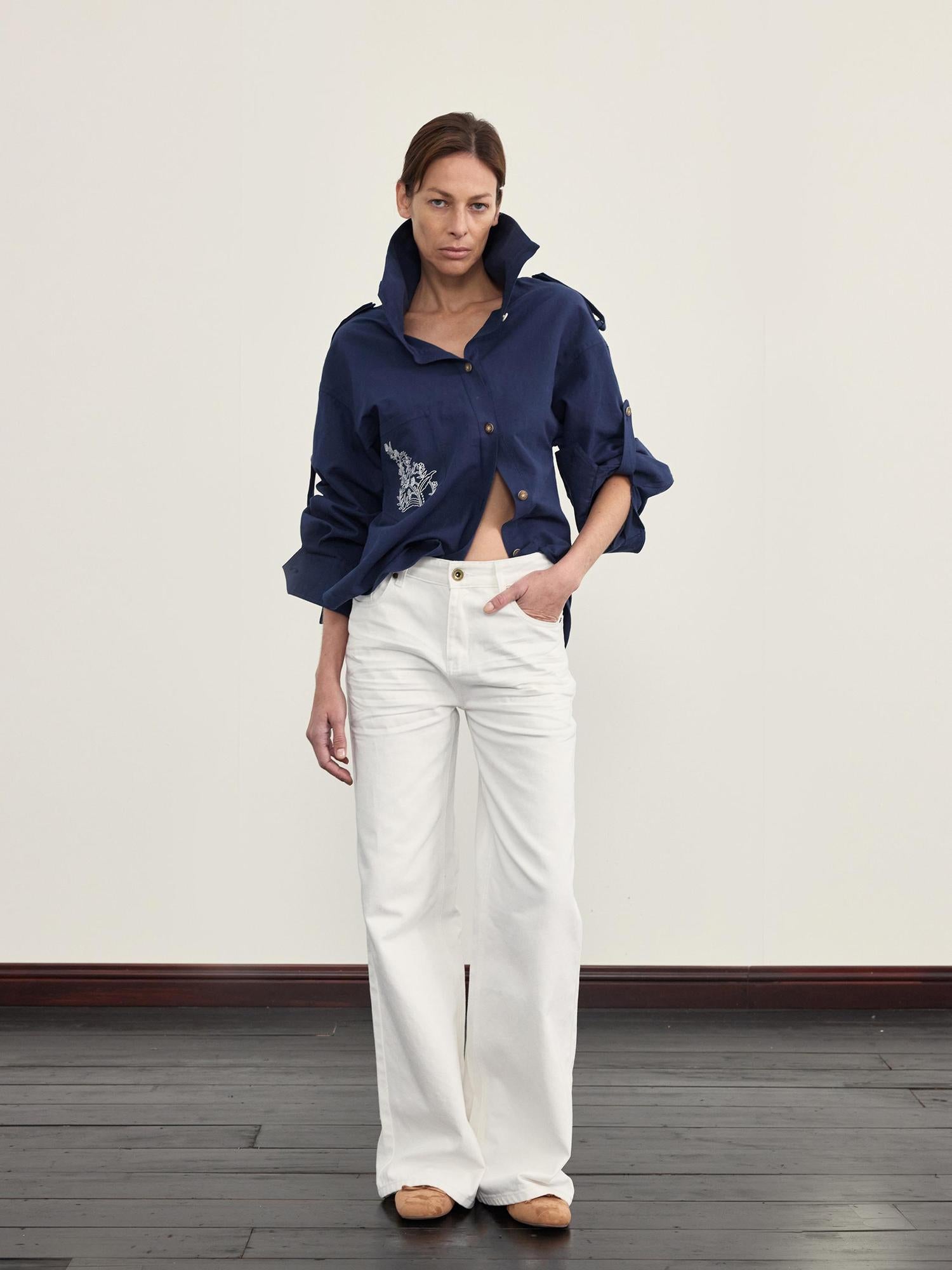 NyDkyel Elegant Casual White Textured Pleated Straight Jeans