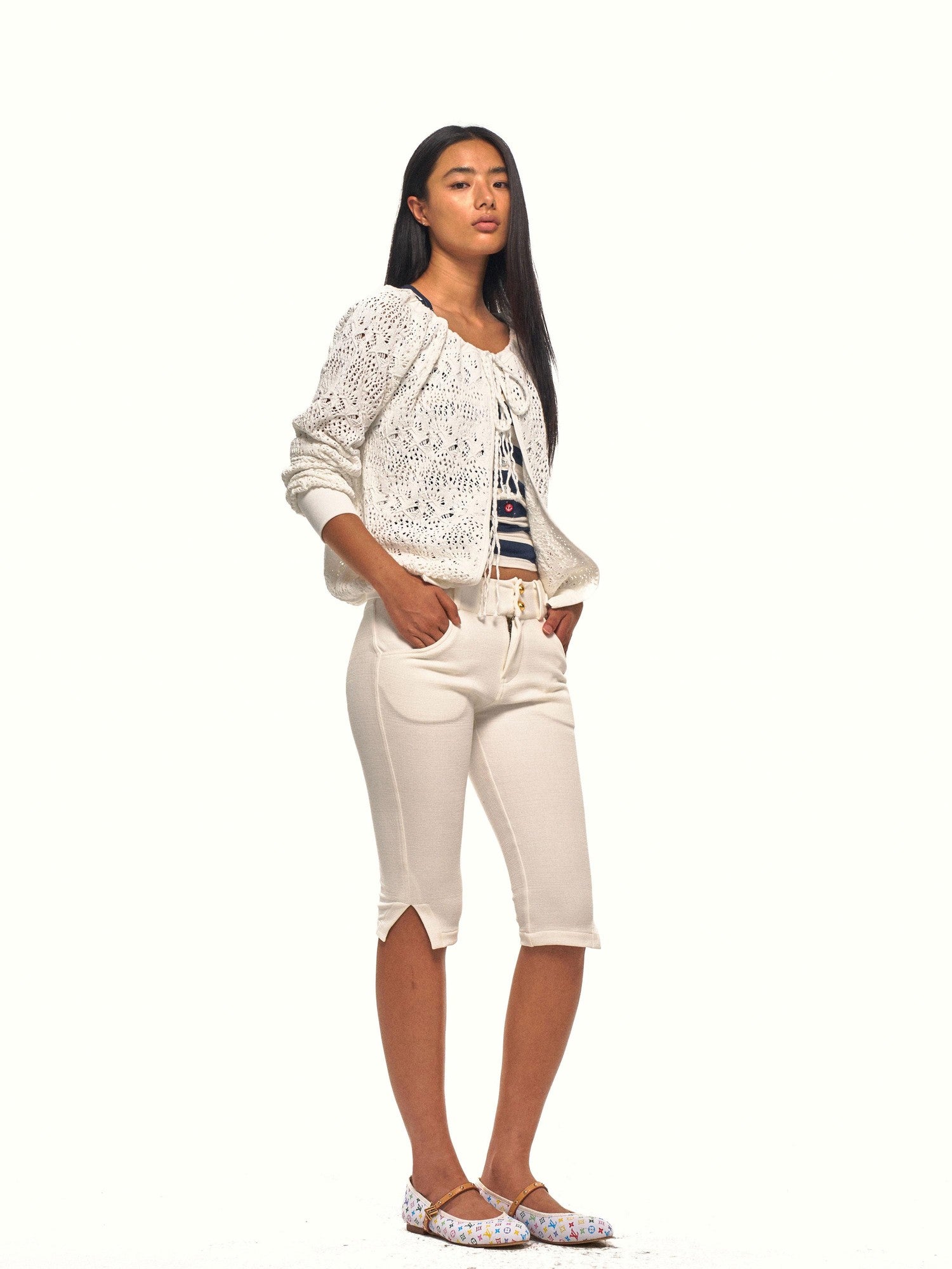 NyDkyel Elegant Lace Cutout Tie Neck Lantern Sleeve Women&