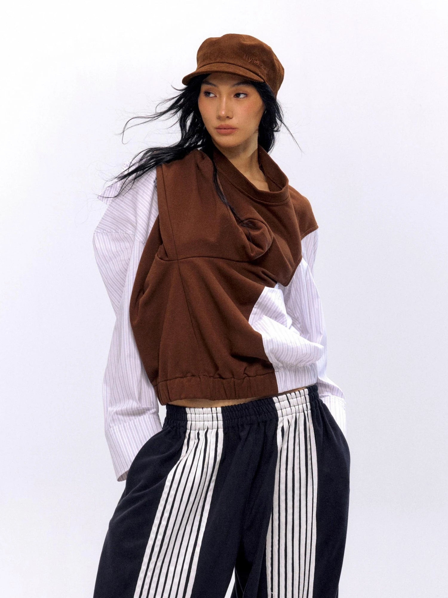 Embroidered Corduroy Retro Riding Cap