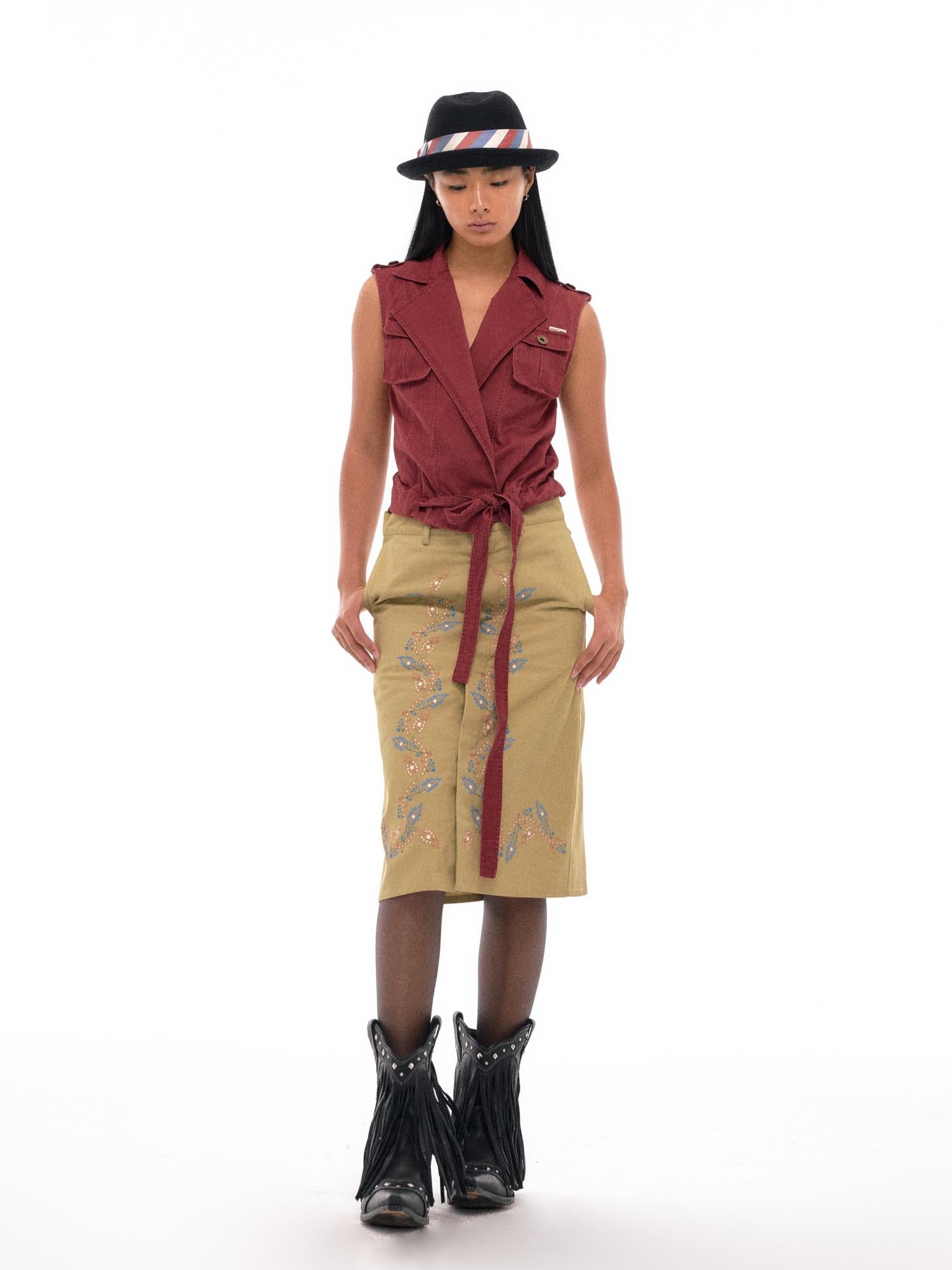 NyDkyel Floral Vine Print Midi Skirt with Hidden Button Front