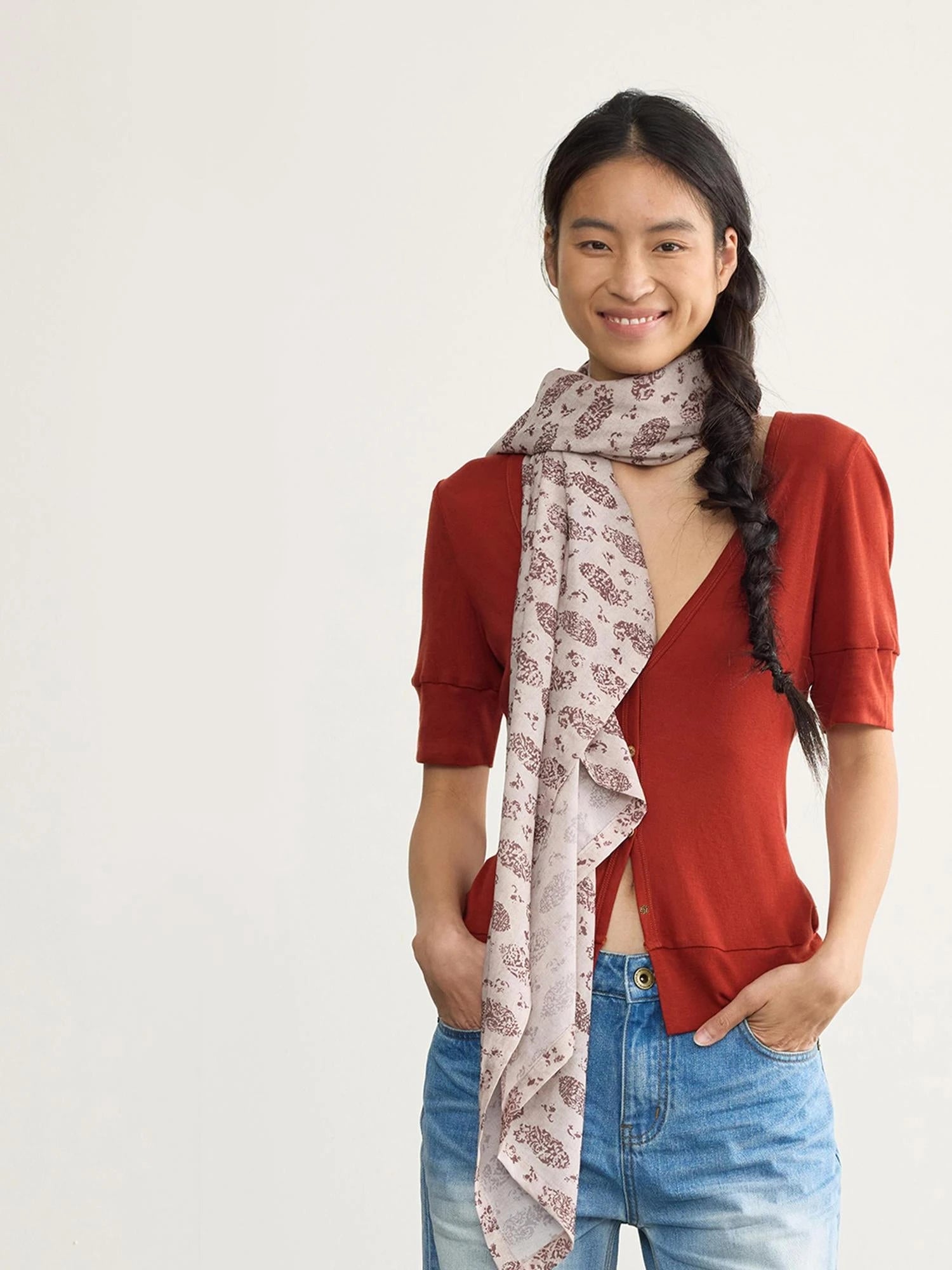 Low Cut V-neck Merino Cardigan With Wooden Buttons