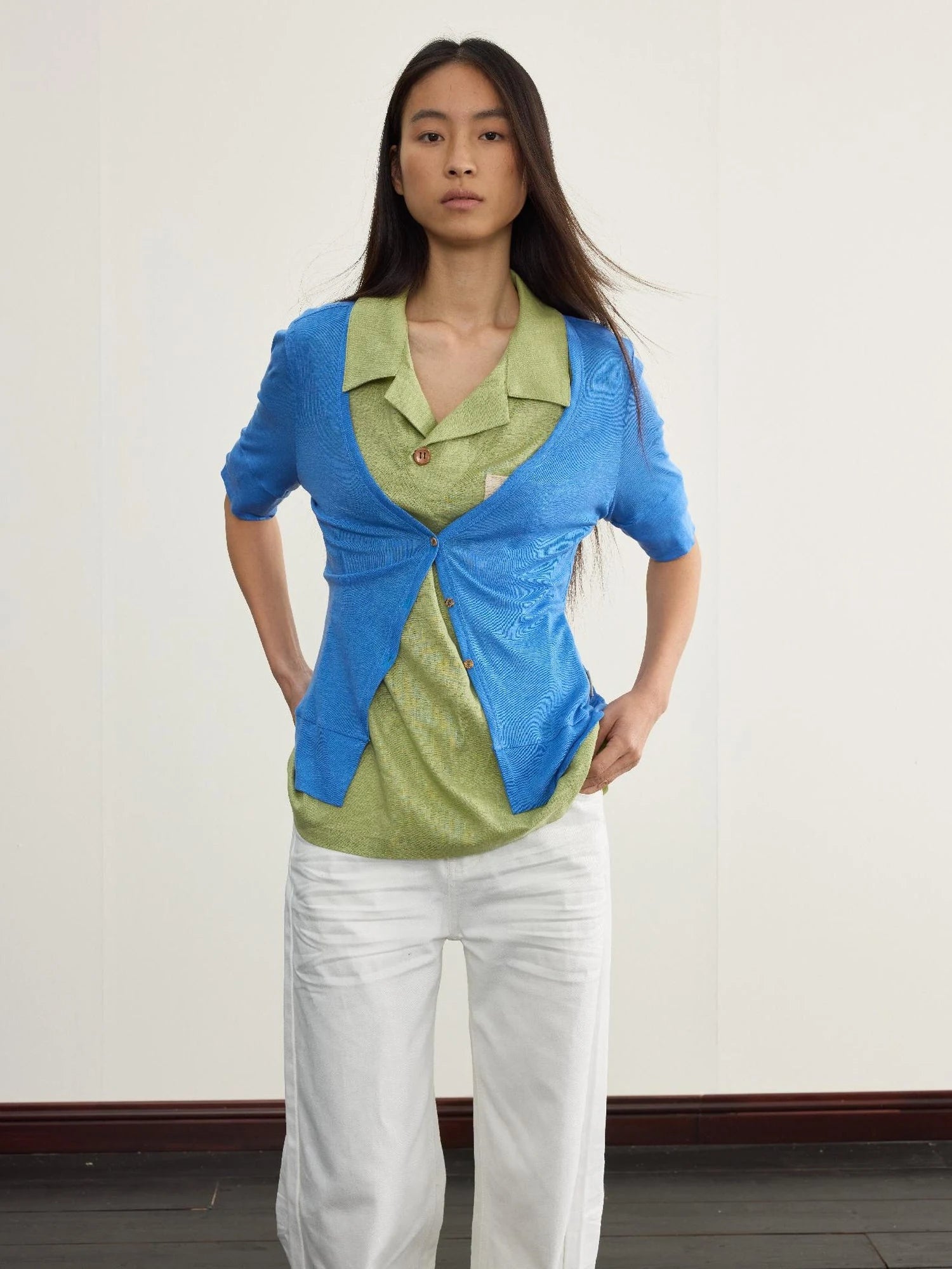 Low Cut V-neck Merino Cardigan With Wooden Buttons