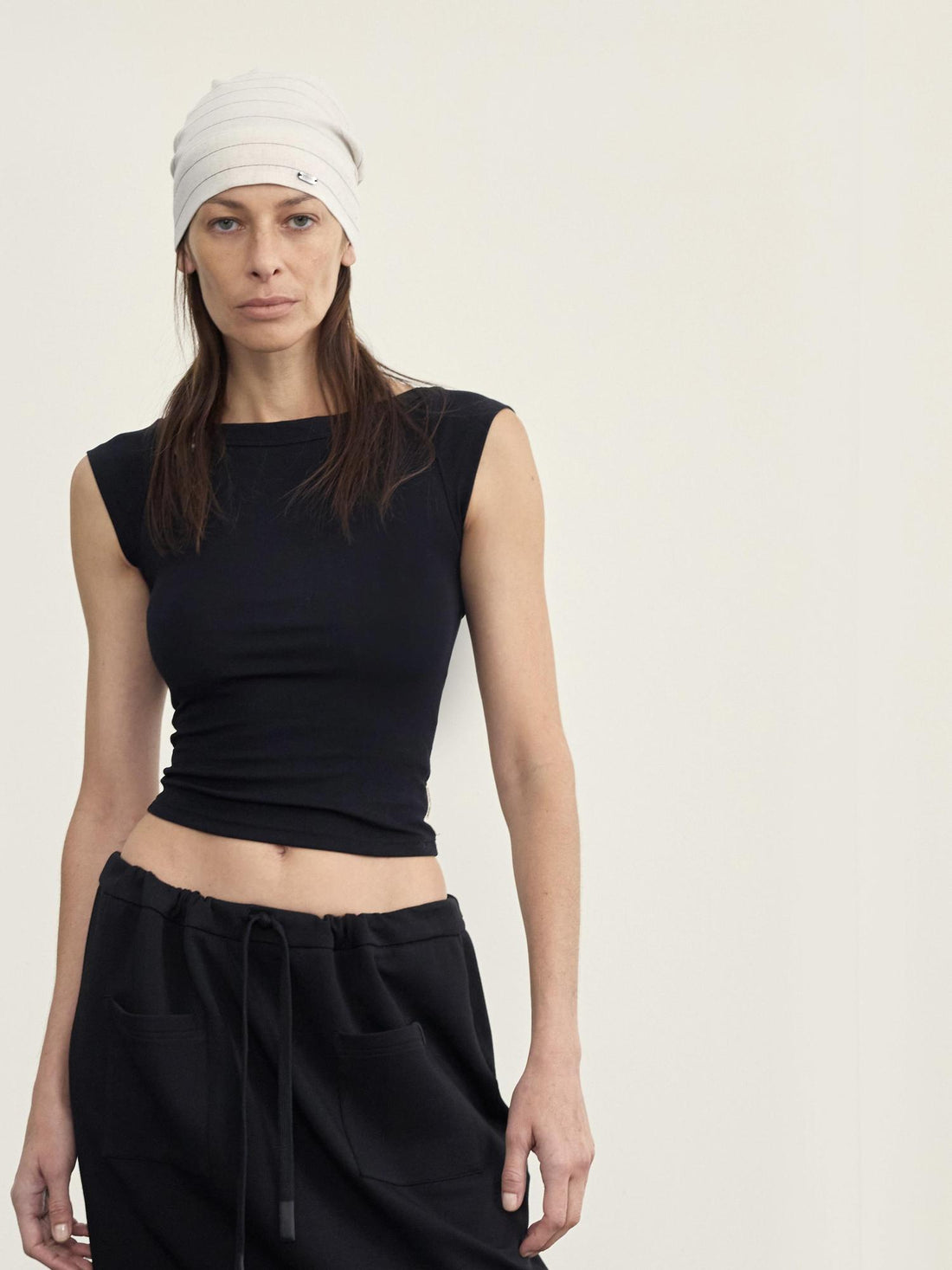 NyDkyel Lycra Blend Ribbed Boat Neck T-shirt With Back Strap Detail