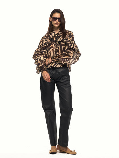 NyDkyel Textured Faux Leather Slanted Pockets Straight Women&