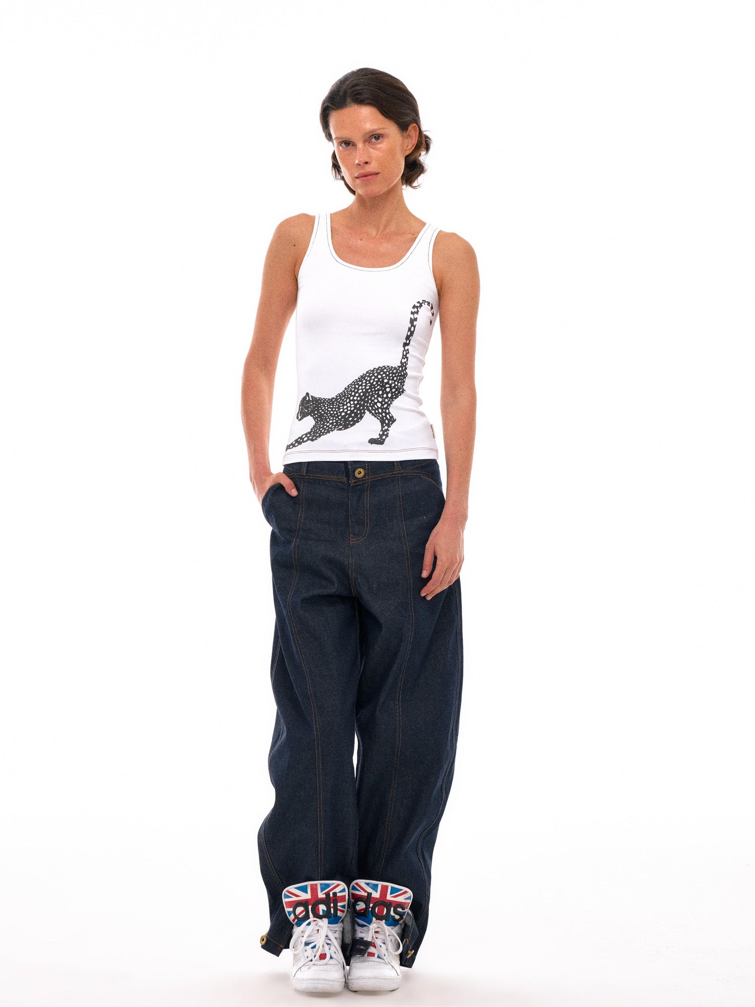 NyDkyel Tribal Leopard Print Sleeveless Top With Contrast Stitching