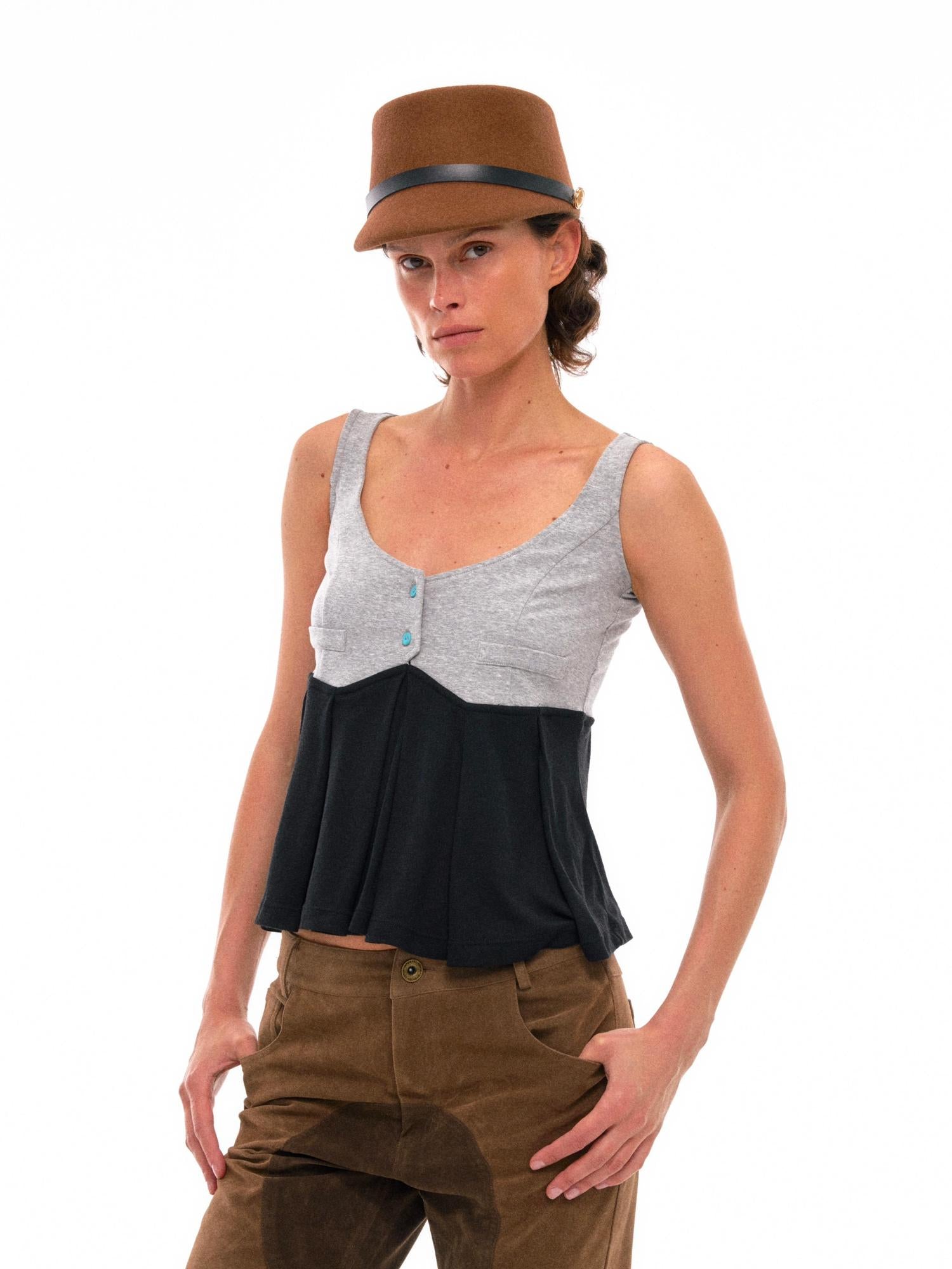 NyDkyel Two Tone Knit Pleated Camisole Top