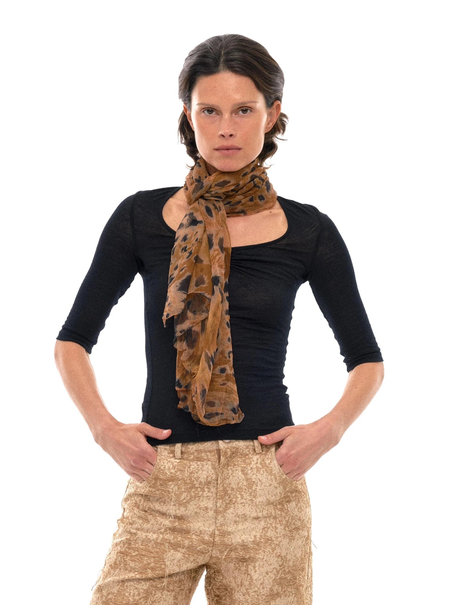 Ultrafine Merino Wool Knit Top with U Neck and Ruffle Detail