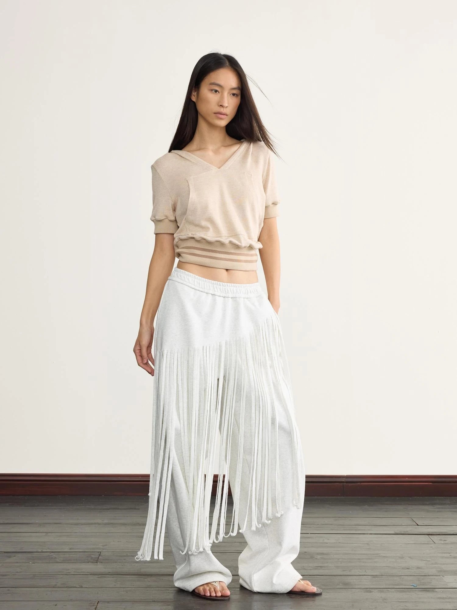 V-Neck Hooded Ribbed Waist Crop Tee