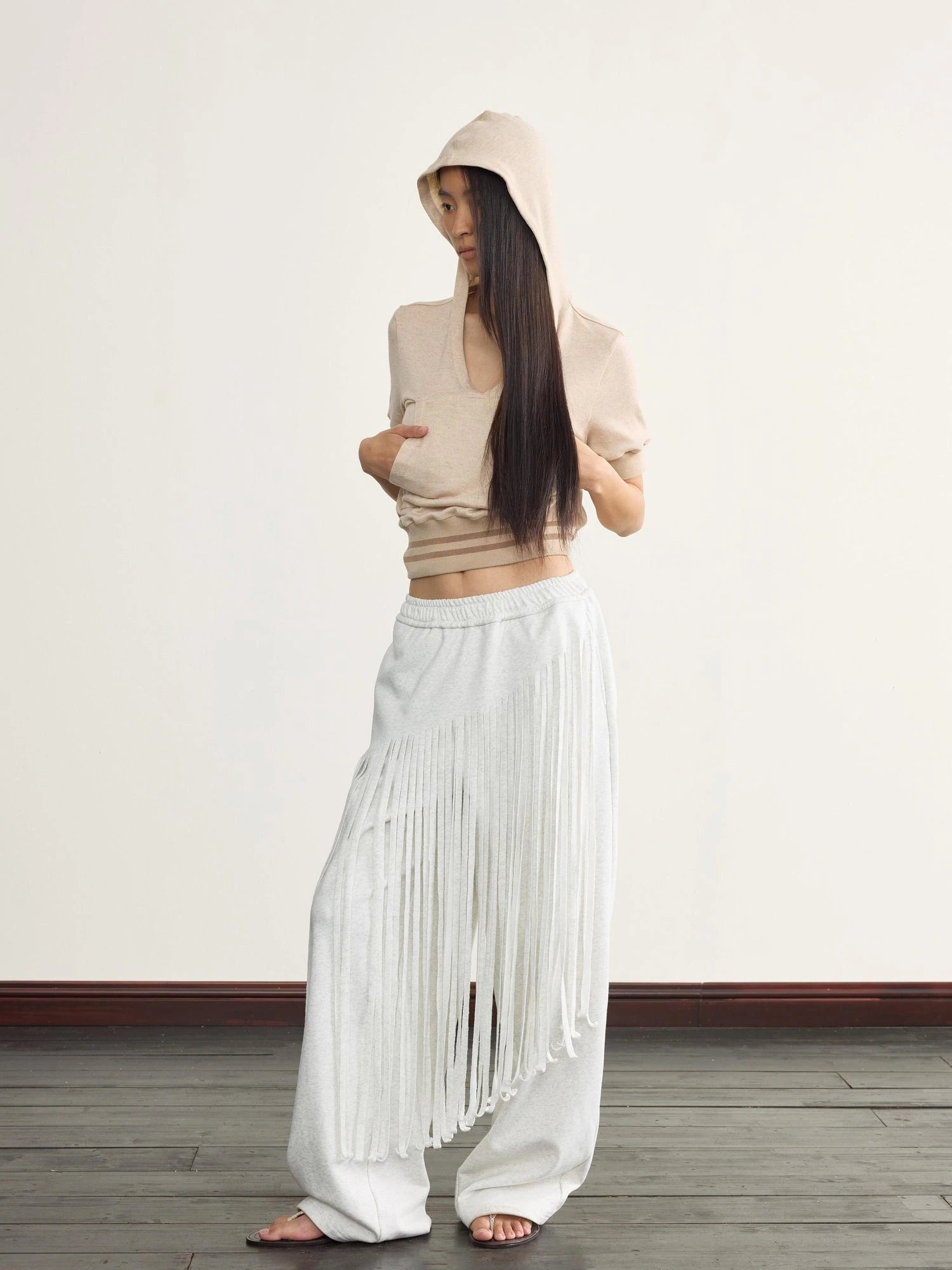 V-Neck Hooded Ribbed Waist Crop Tee