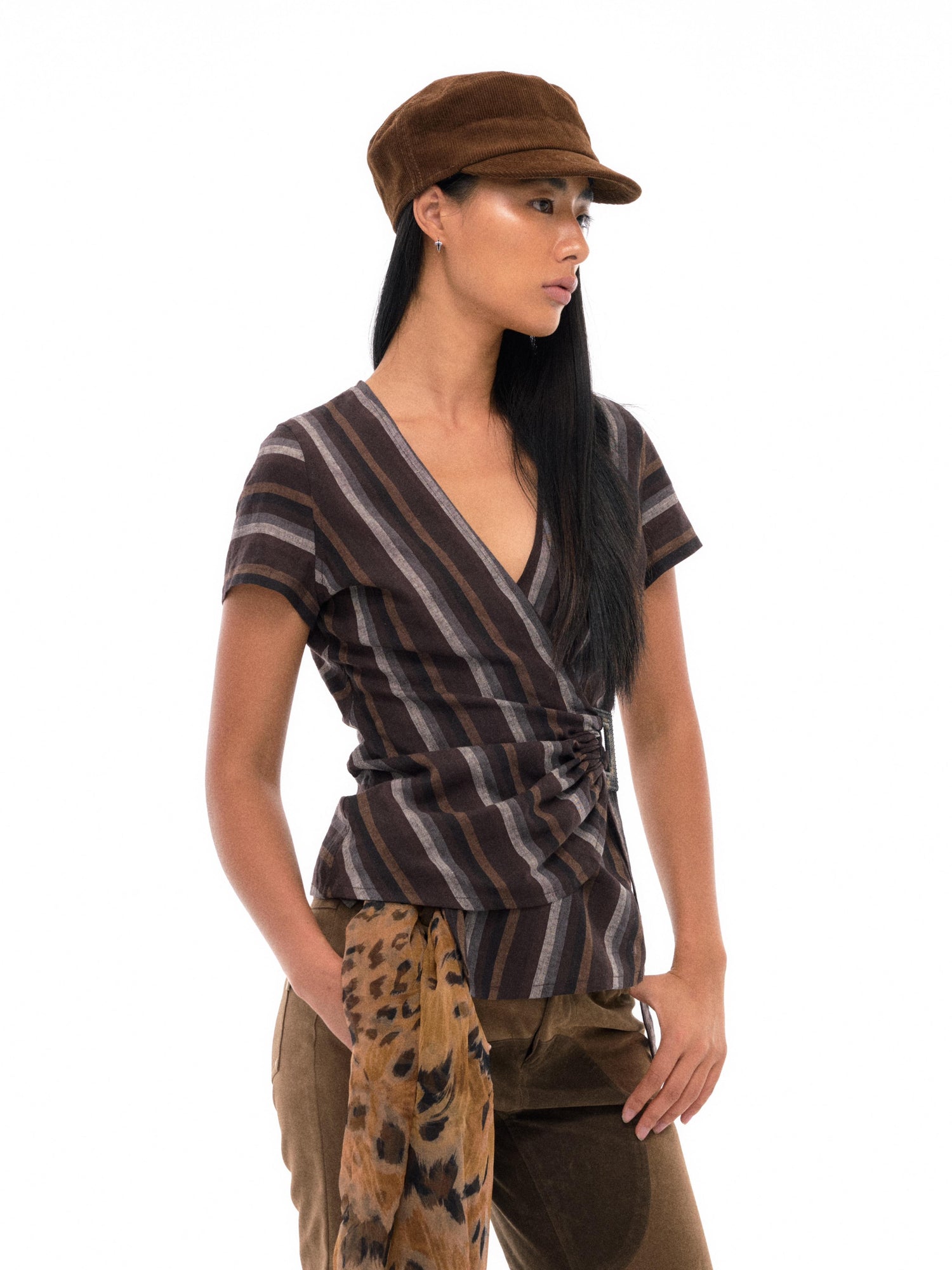 NyDkyel V-Neck Wrap Linen Blend Cropped Tee