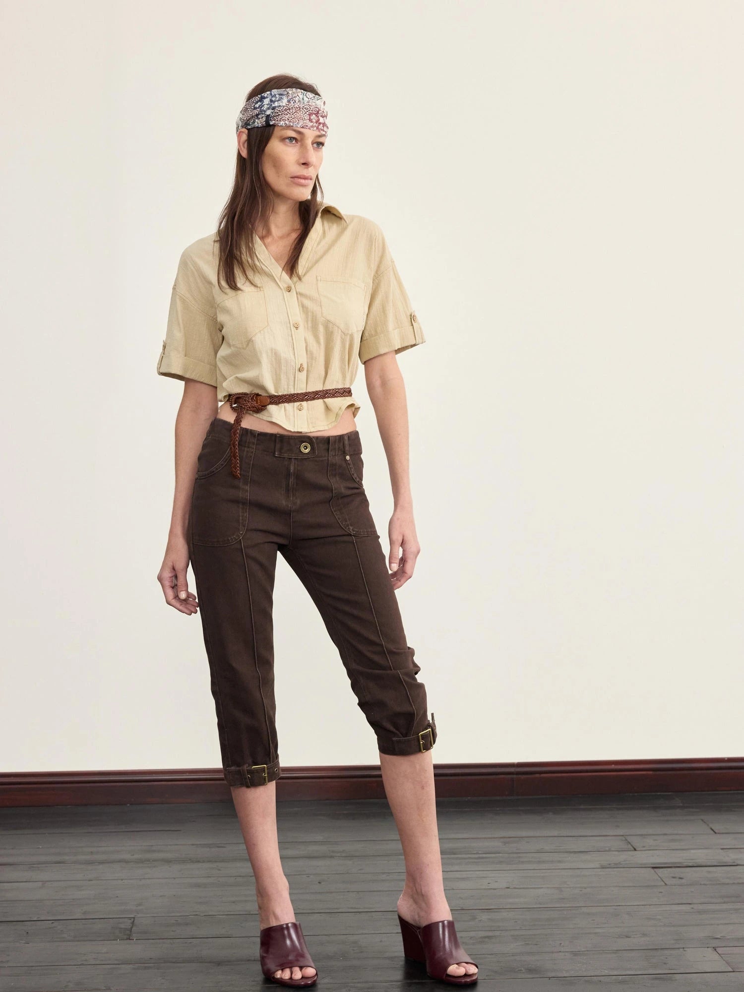 V-neck Linen Blend ShorT-shirt with Wood Buttons &amp; Topstitch