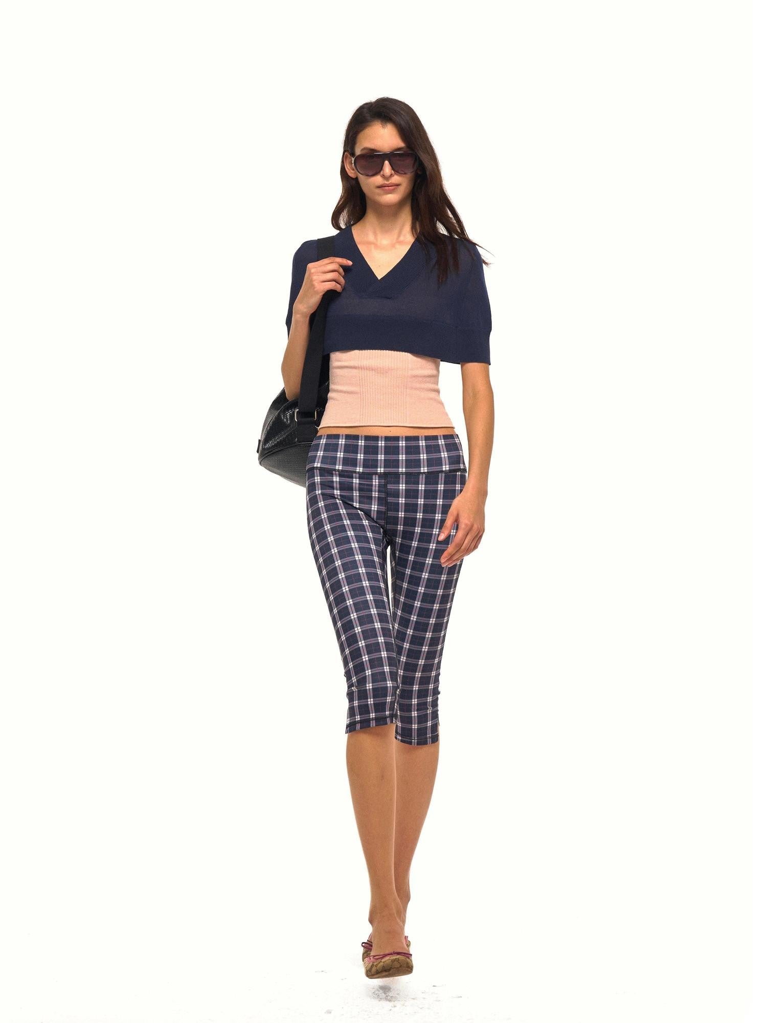 NyDkyel Vintage Plaid Print Slit Hem Capri Women&
