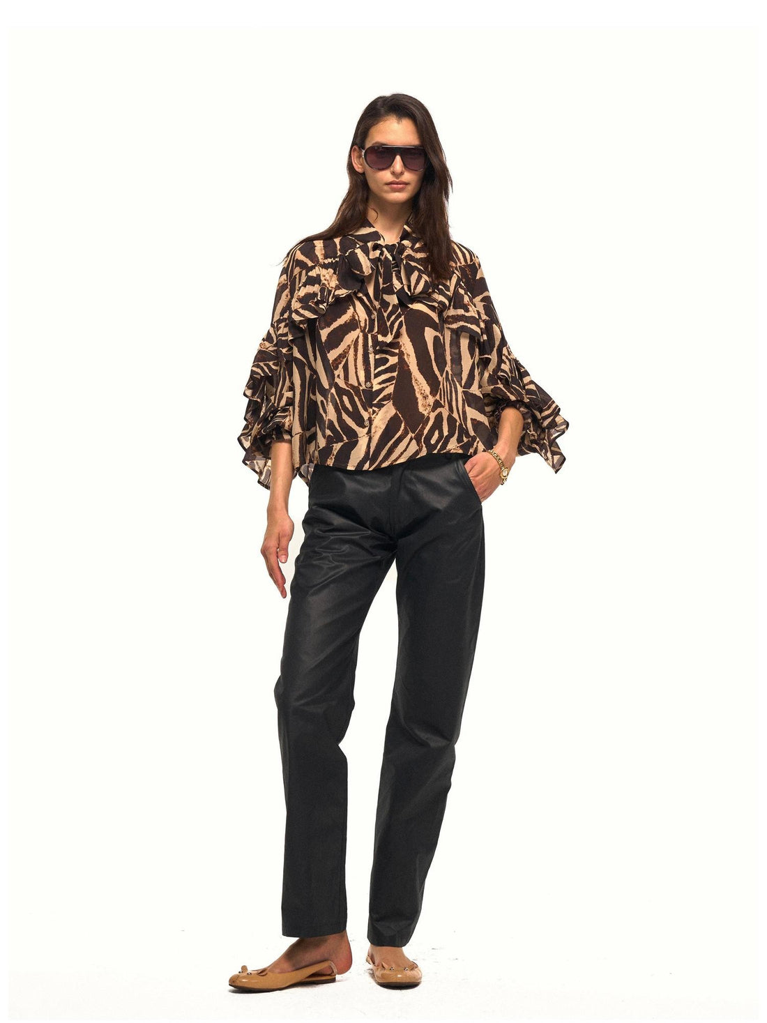 NyDkyel Zebra Print Ruffle Collar Metal Button Embellished Women&