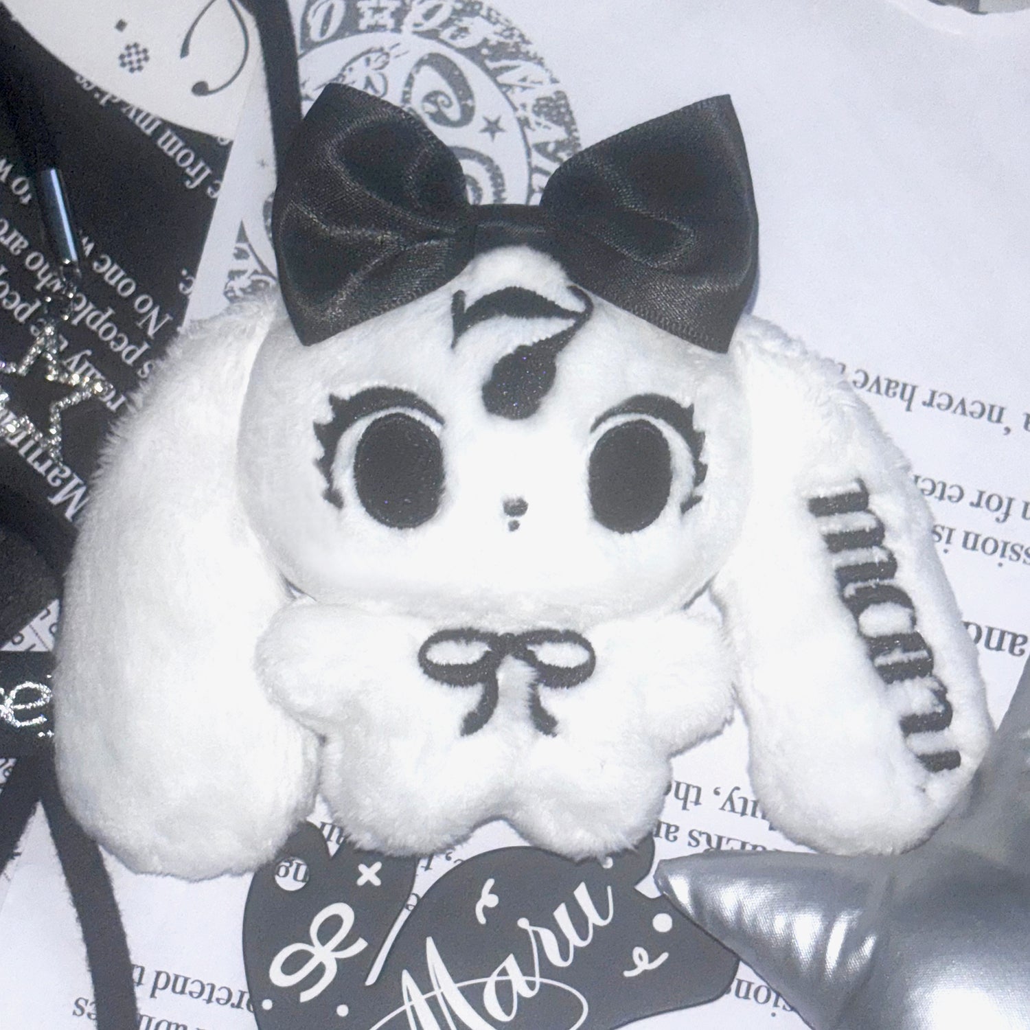 marumaruzip_Black_White_Original_Design_Office_Bunny_Doll_Women&