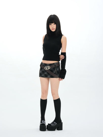 ONNASENSHI Black White Check Studded Low Waist Women&