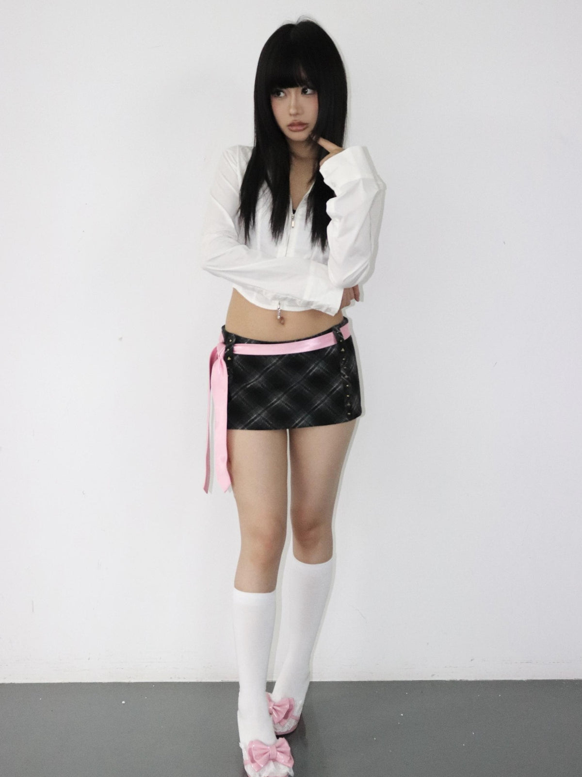 ONNASENSHI Black White Check Studded Low Waist Women&