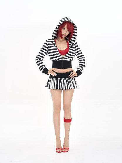 ONNASENSHI Black White Striped Rhinestone Double Layer Hood Women&