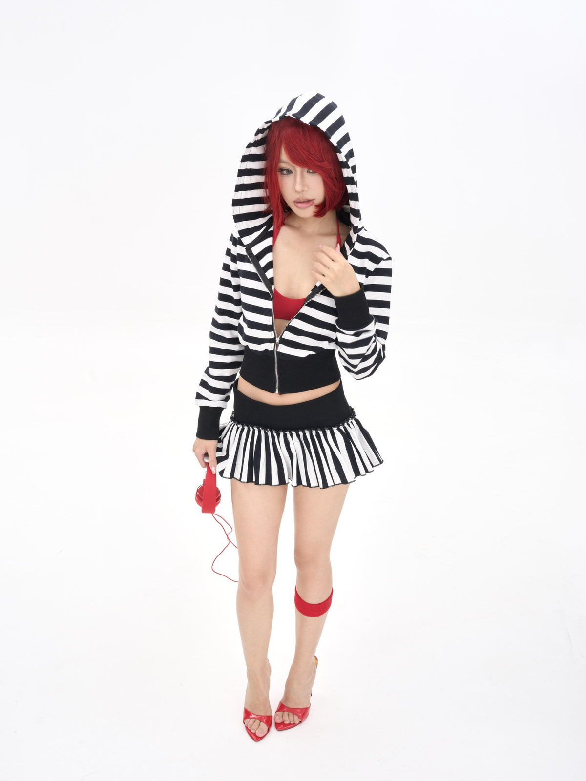 ONNASENSHI Vertical Stripe Ruched Low Rise Built In Shorts Women&