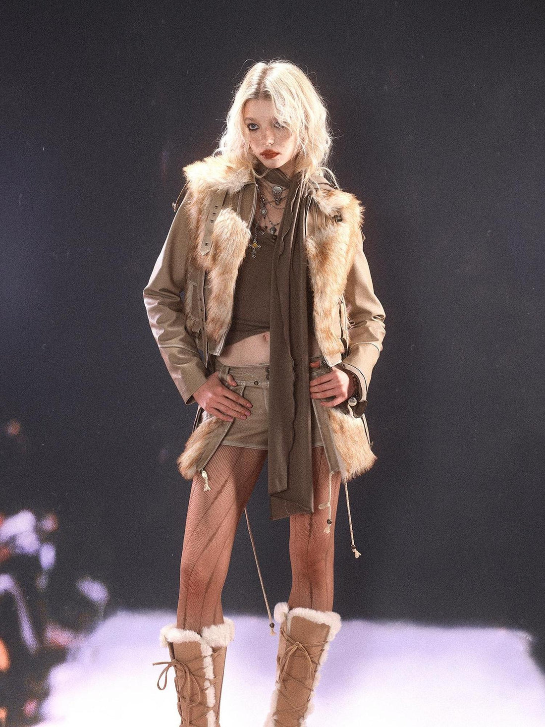 Update OPEN AESTHETIC Vintage Faux Leather Faux Fur Trimmed Rivet Set