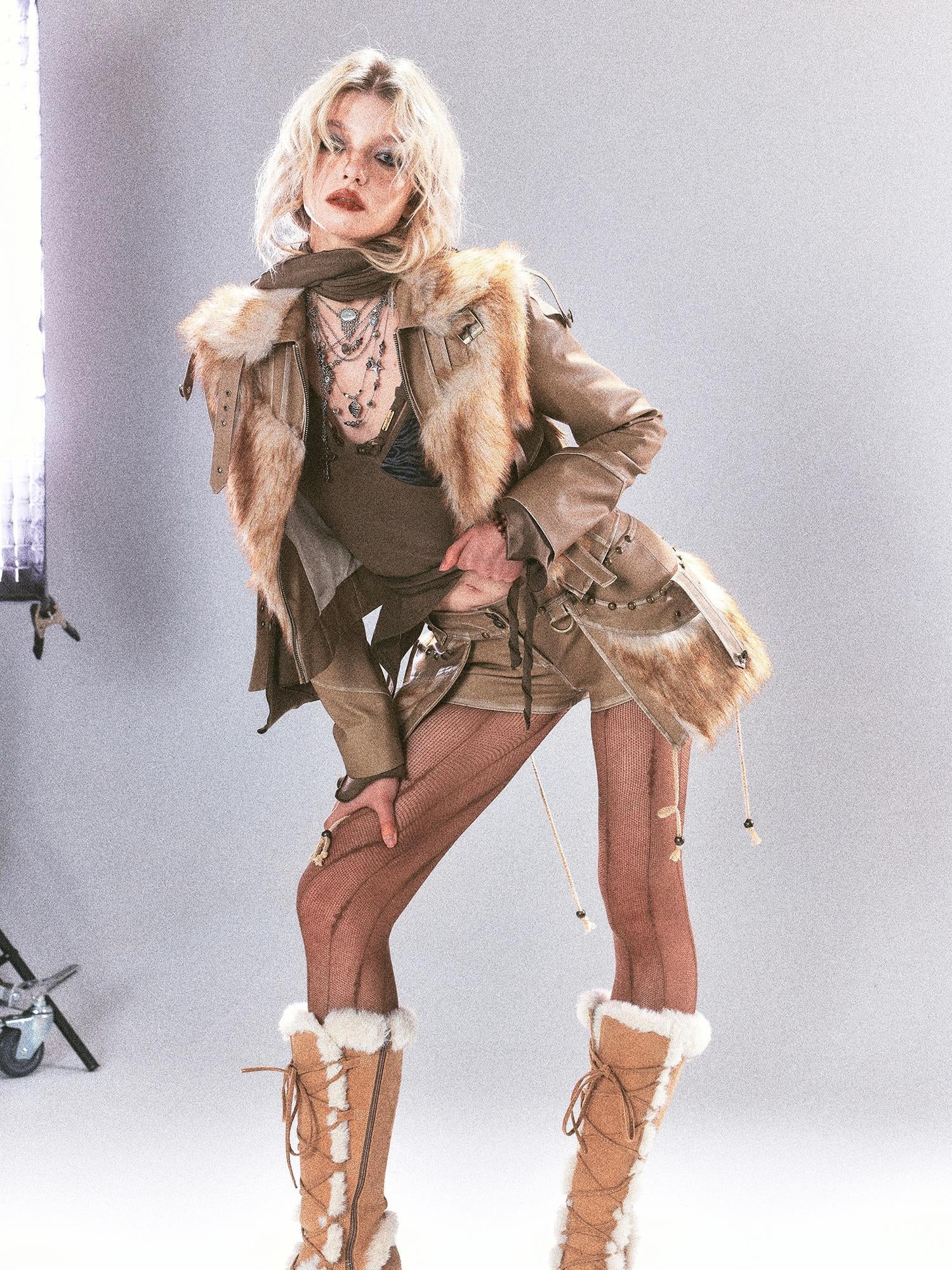 Update OPEN AESTHETIC Vintage Faux Leather Faux Fur Trimmed Rivet Set
