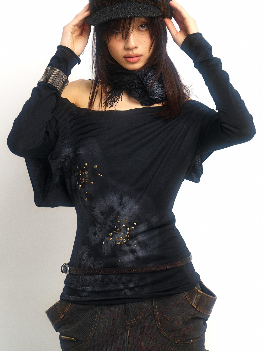 Update OPEN AESTHETIC Vintage Metal Diamond Print Draped Neck V-neck T-shirt Long-Sleeve Top