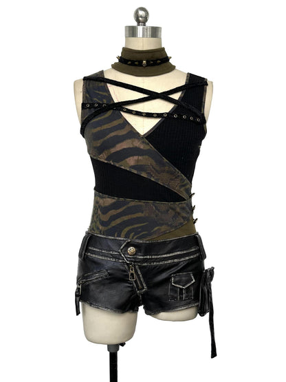 Update OPEN AESTHETIC Vintage Punk Low Rise Leather Shorts