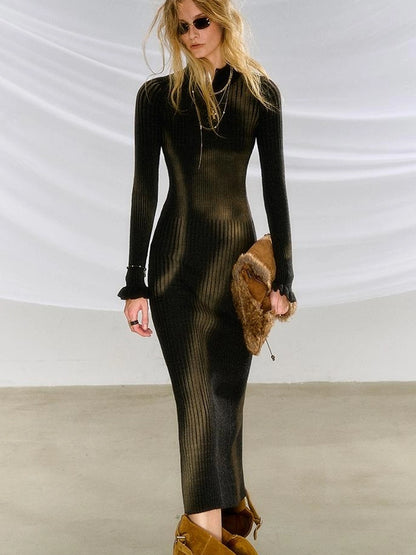 OfAkiva Akiva Abstract Print Knit Dress V-neck T-shirt Long Sleeve