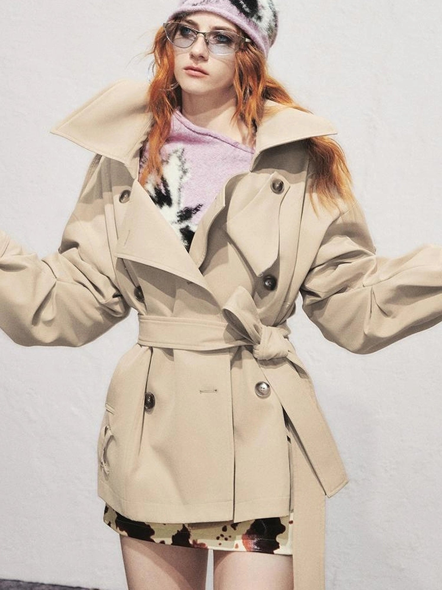 OfAkiva Akiva Casablanca Double Breasted Short Trench Coat