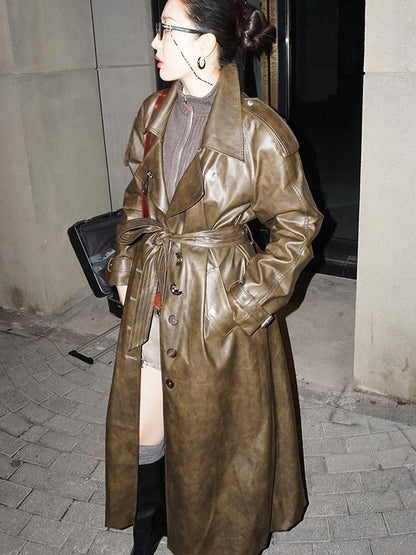 OfAkiva Black Cloud Hem Quilted Leather Coat