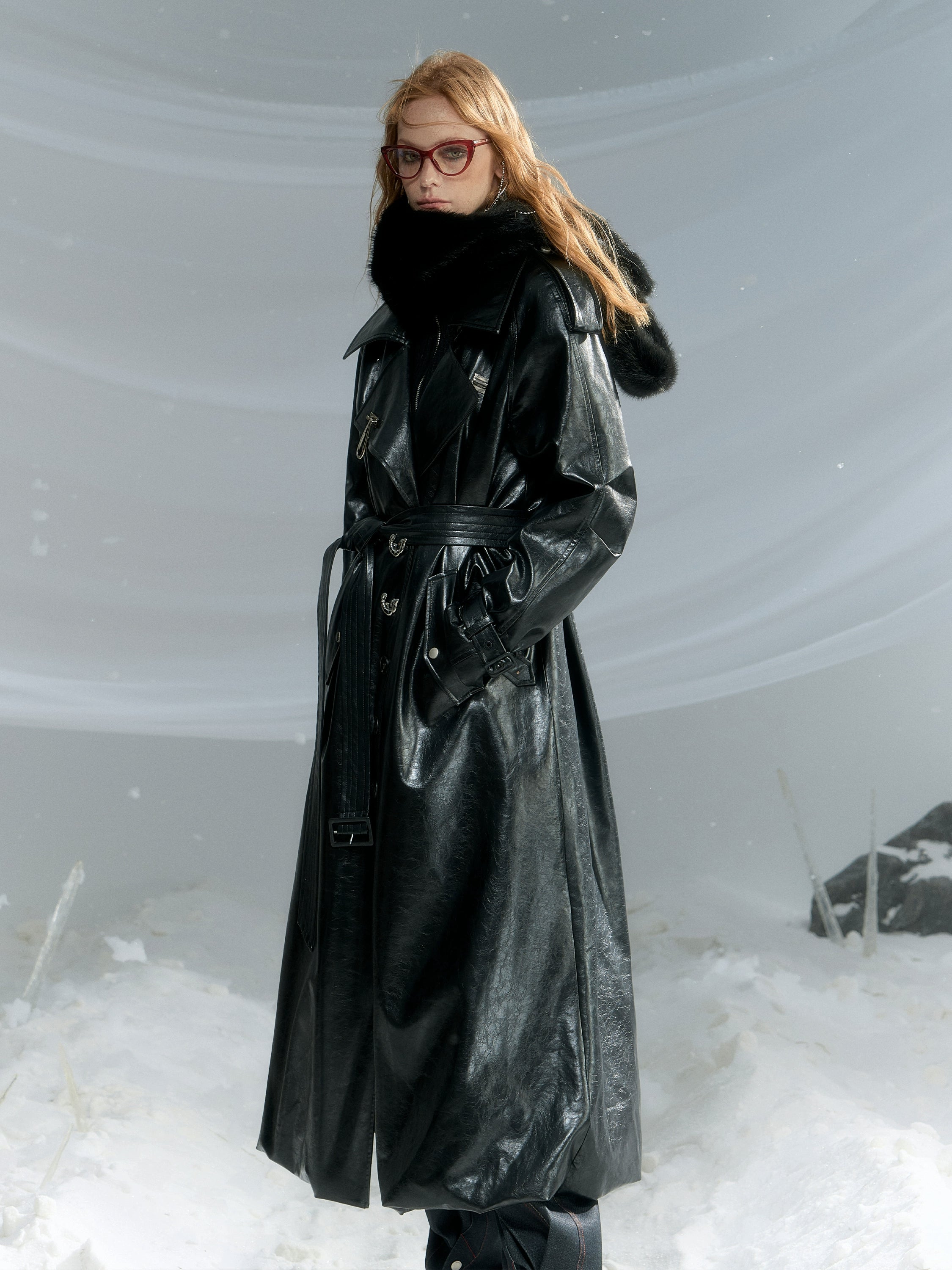 OfAkiva_Black_Cloud_Hem_Quilted_Leather_Coat_MISSTT