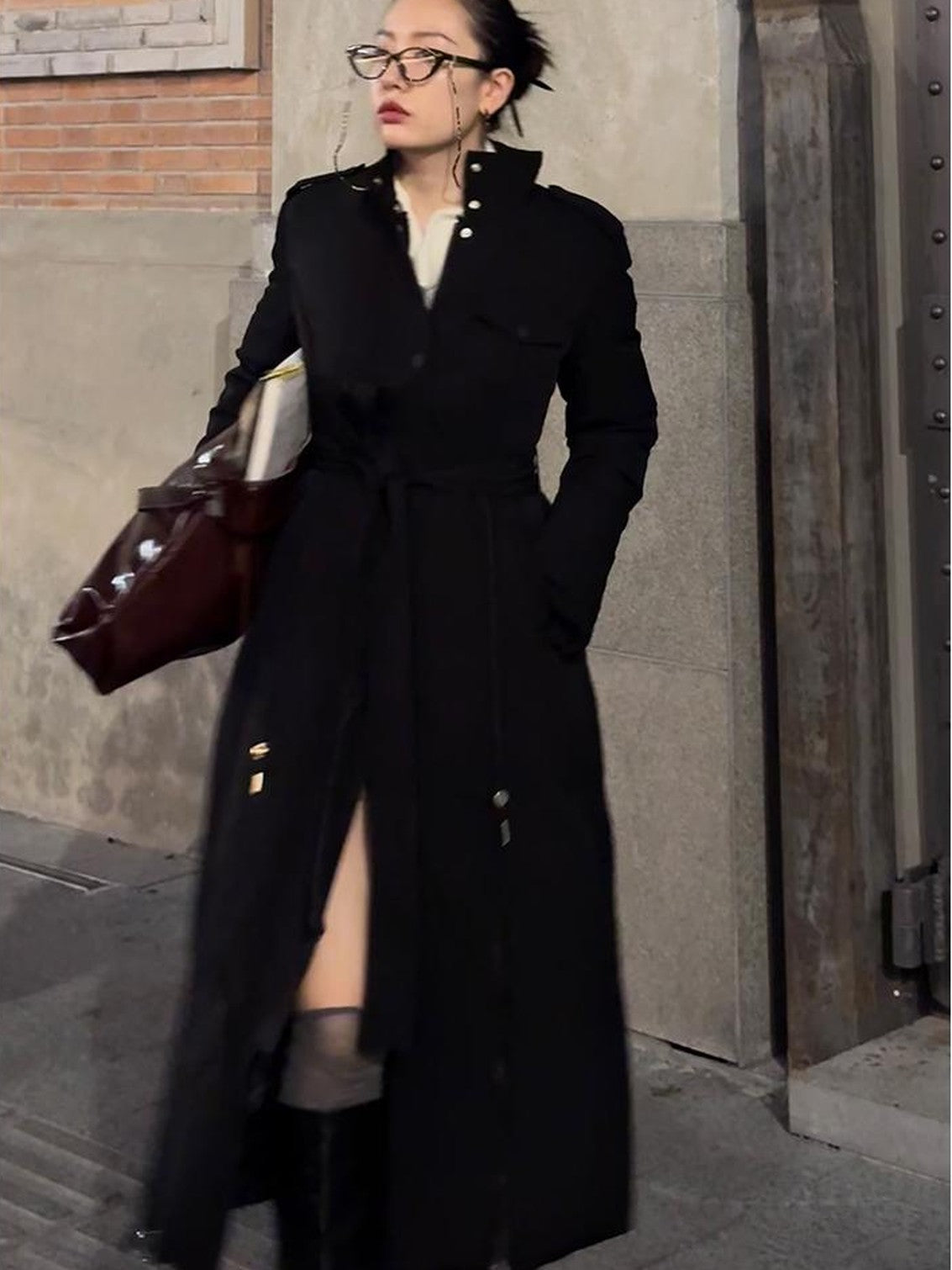 OfAkiva Black Solid Color Stand Collar Cinched Waist Slimming Goose Down Women&
