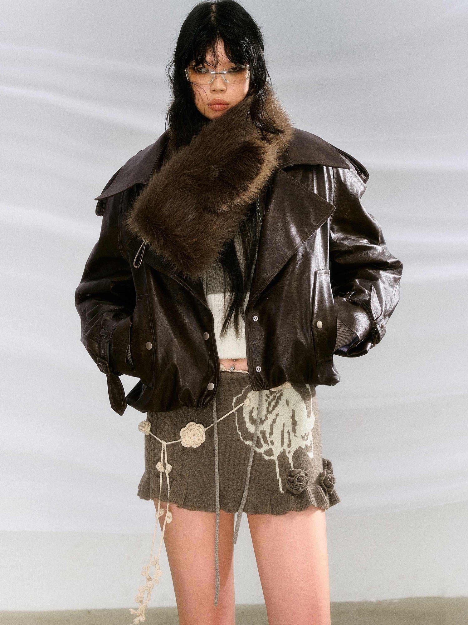OfAkiva_Cloud_Hem_Minimalist_Silhouette_Women&