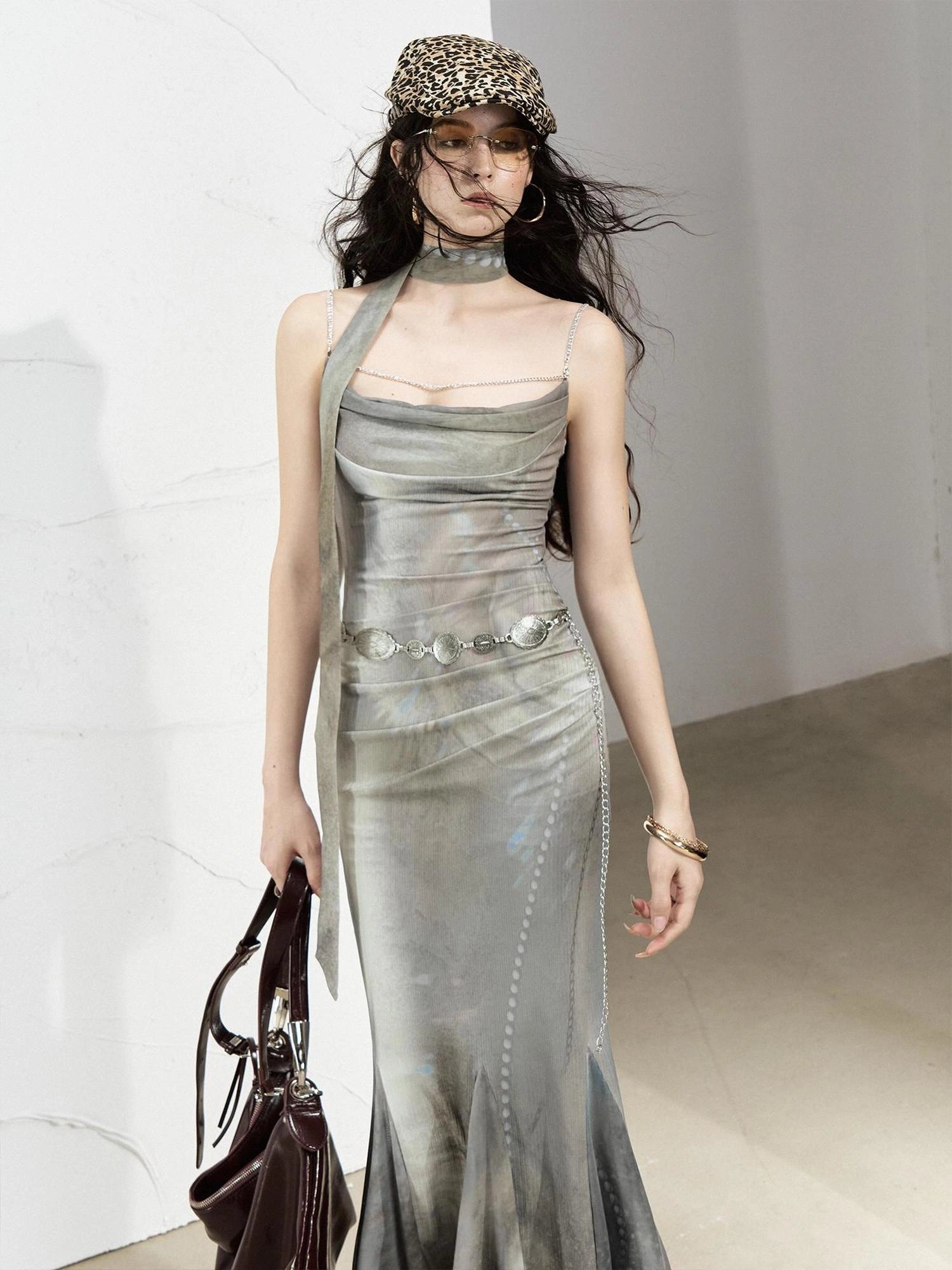 OfAkiva Diamond Chain Print Daisy Slip V-neck Dress