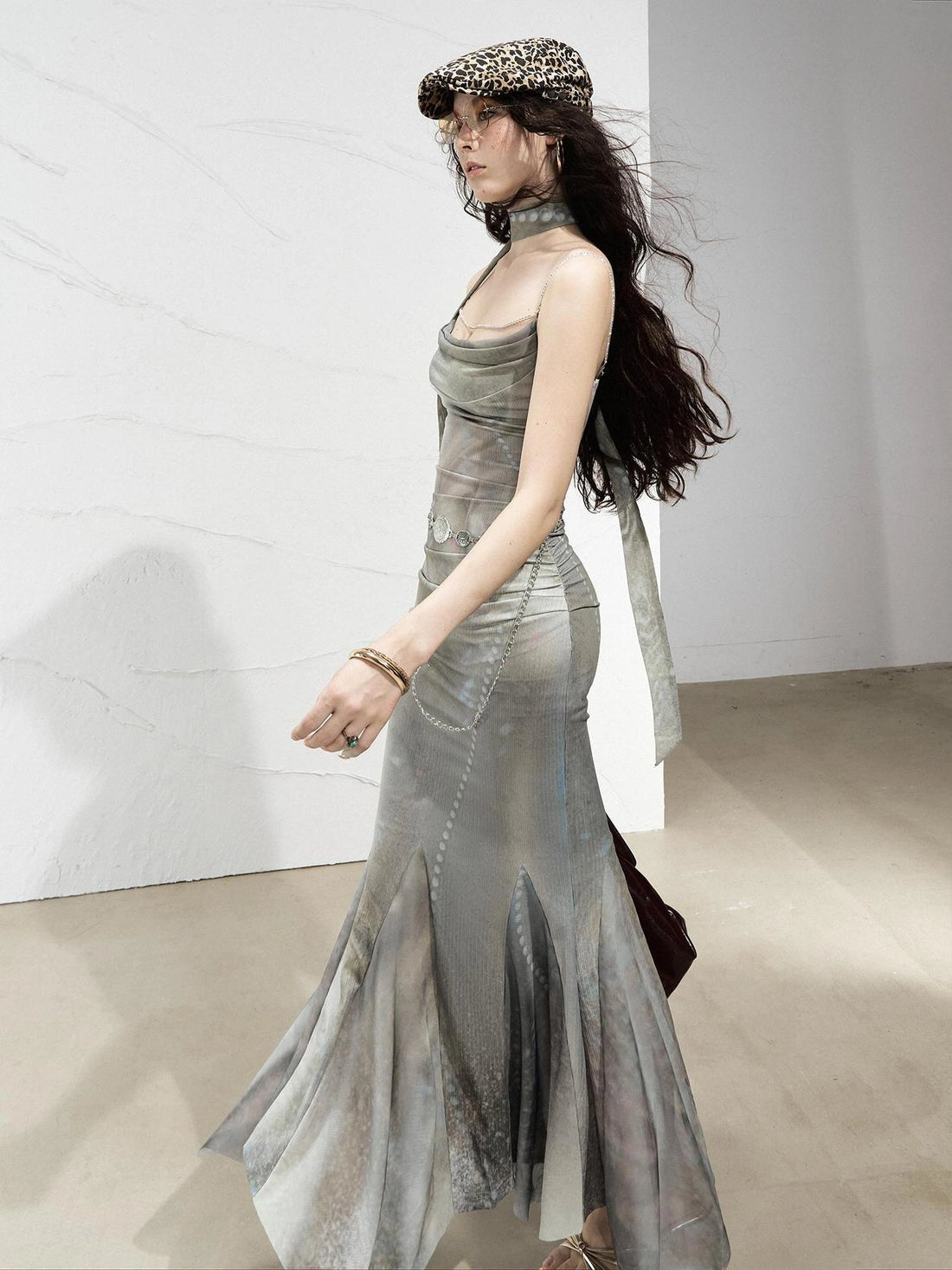 OfAkiva Diamond Chain Print Daisy Slip V-neck Dress