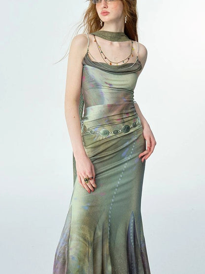 OfAkiva Diamond Chain Print Daisy Slip V-neck Dress