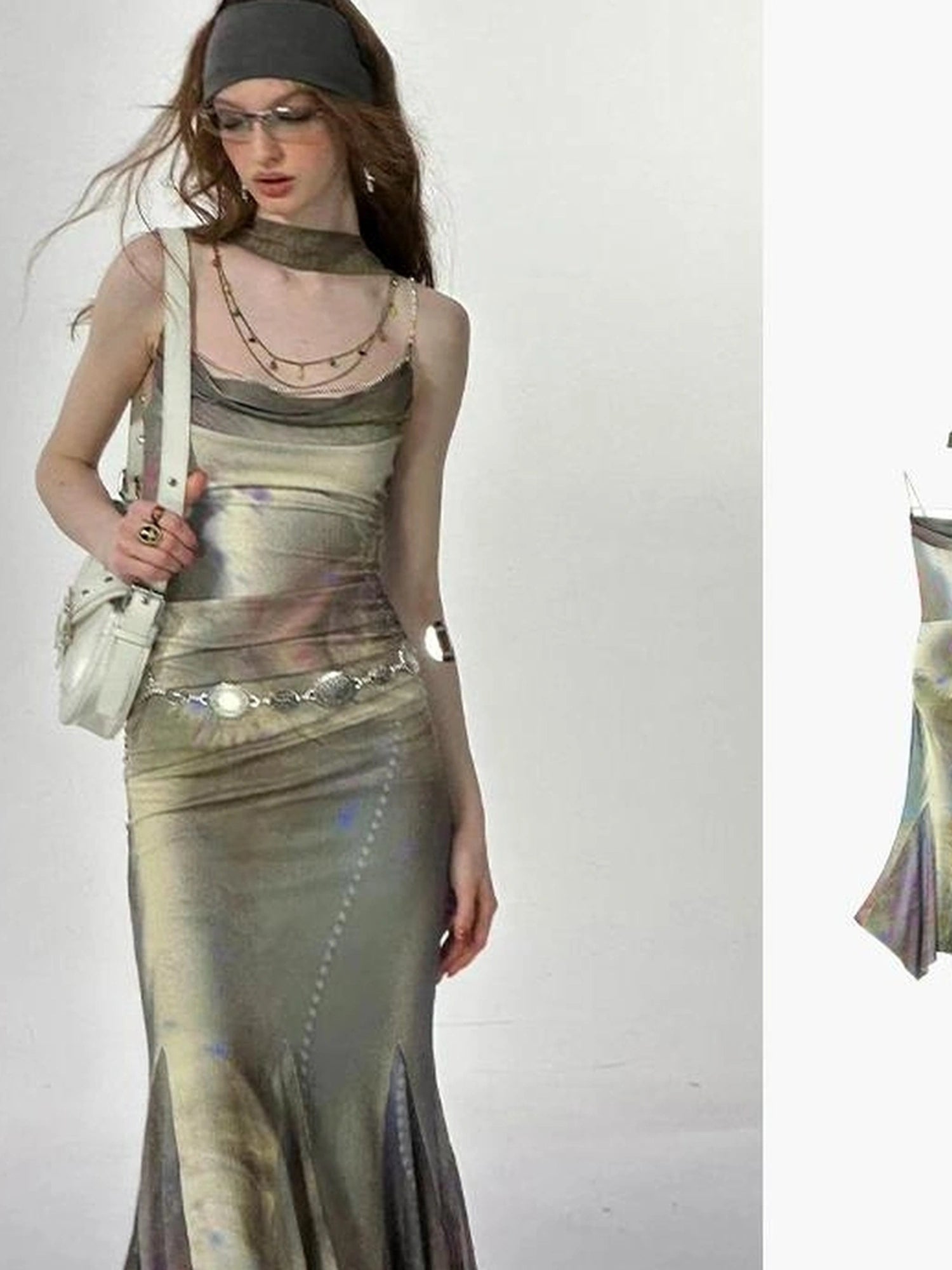 OfAkiva Diamond Chain Print Daisy Slip V-neck Dress