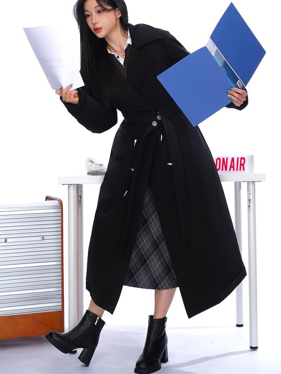 OfAkiva Elegant Hoodless 90% White Duck Down Quilted Women&
