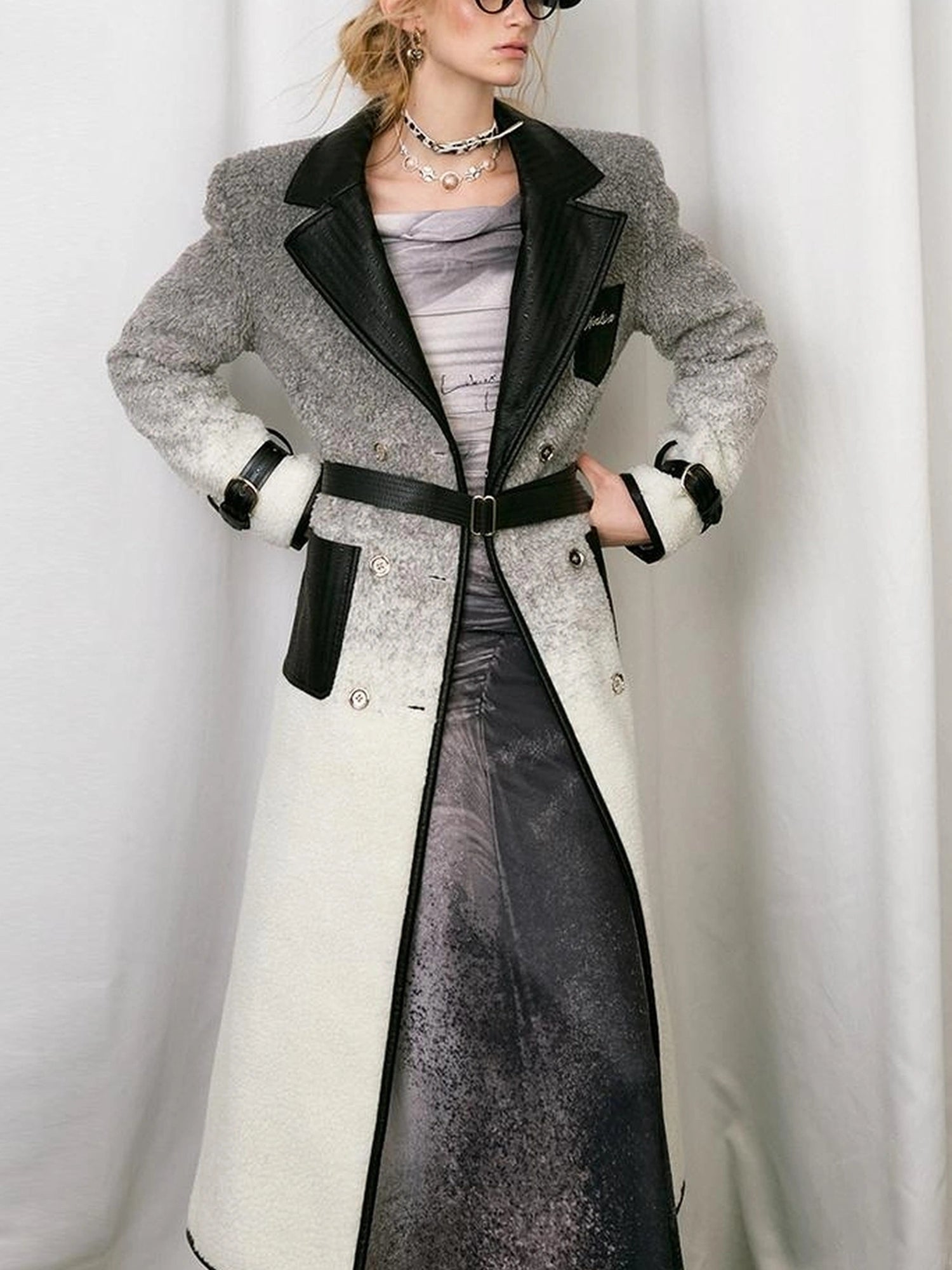 OfAkiva Gradient Quilted Wool Coat