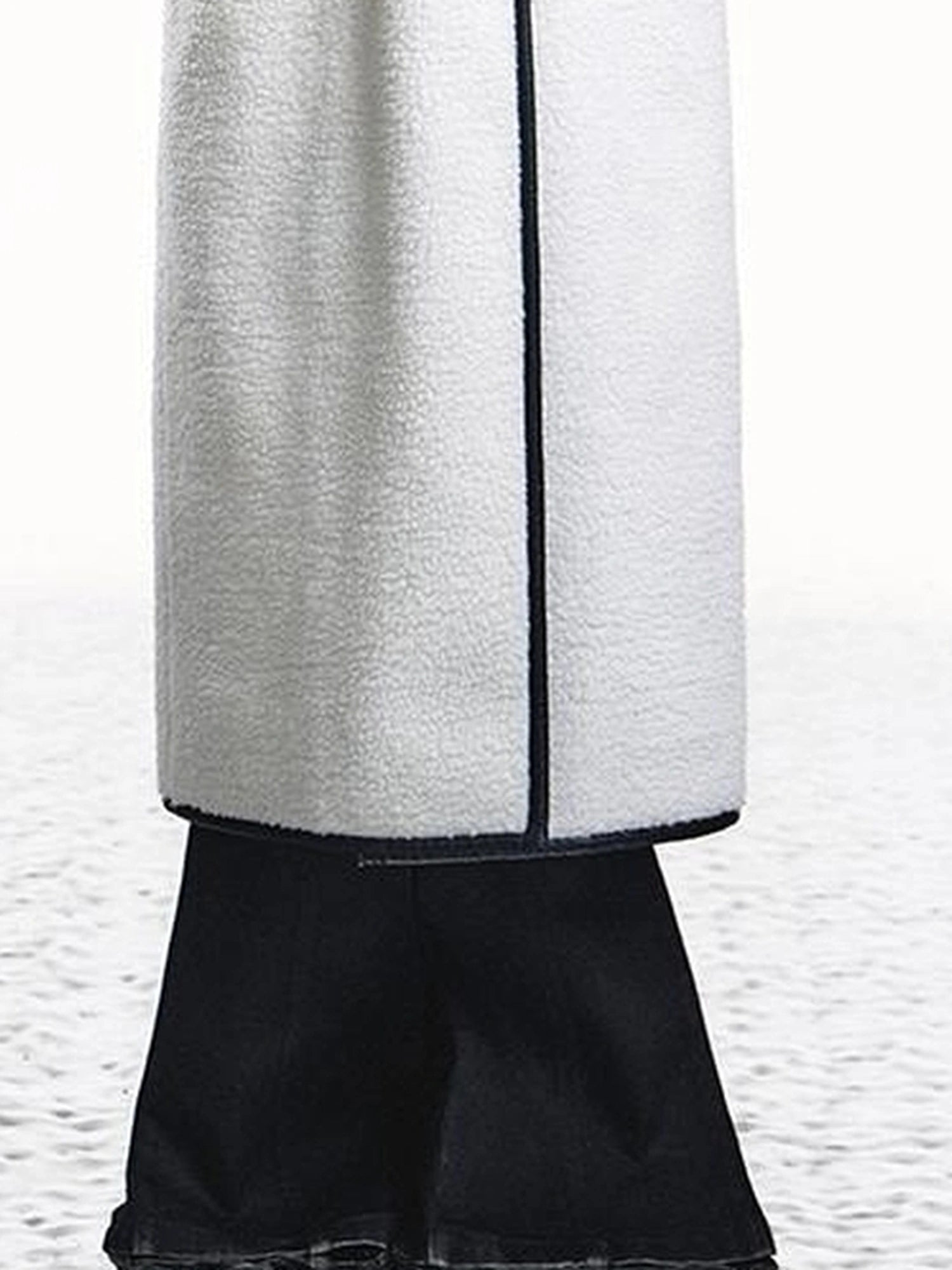 OfAkiva Gradient Quilted Wool Coat