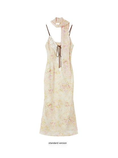 OfAkiva_Lace_Spliced_Floral_V-neck_Cinched_Waist_Women&