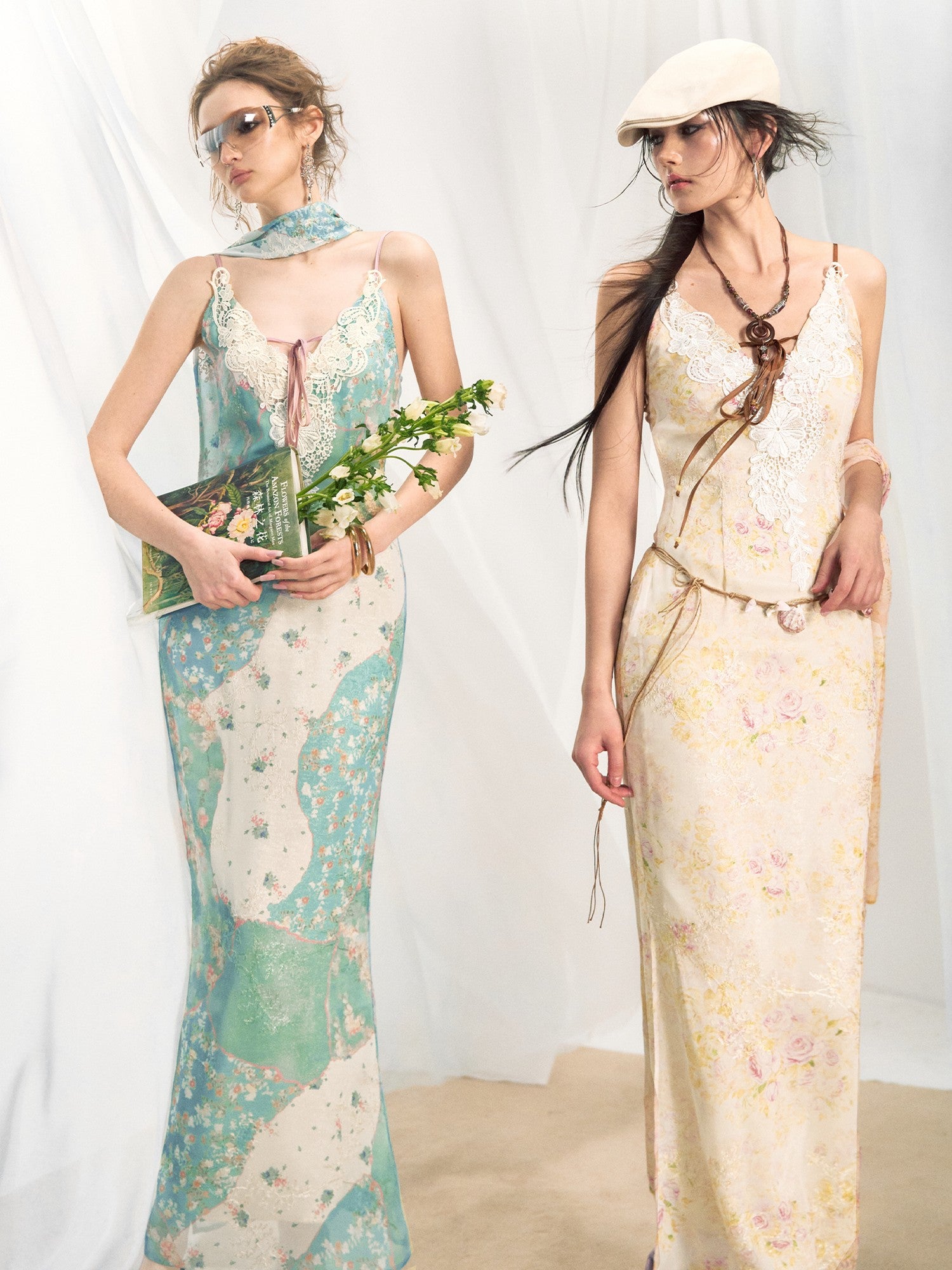 OfAkiva Lace Spliced Floral V-neck Cinched Waist Women&