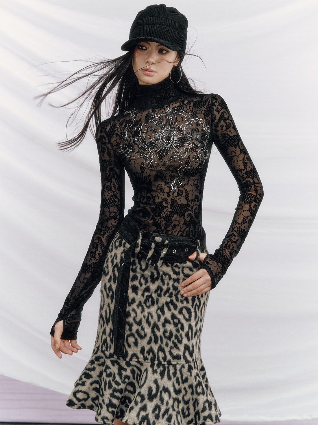 OfAkiva Mandala Rhinestone Jacquard High Neck Slim Women&