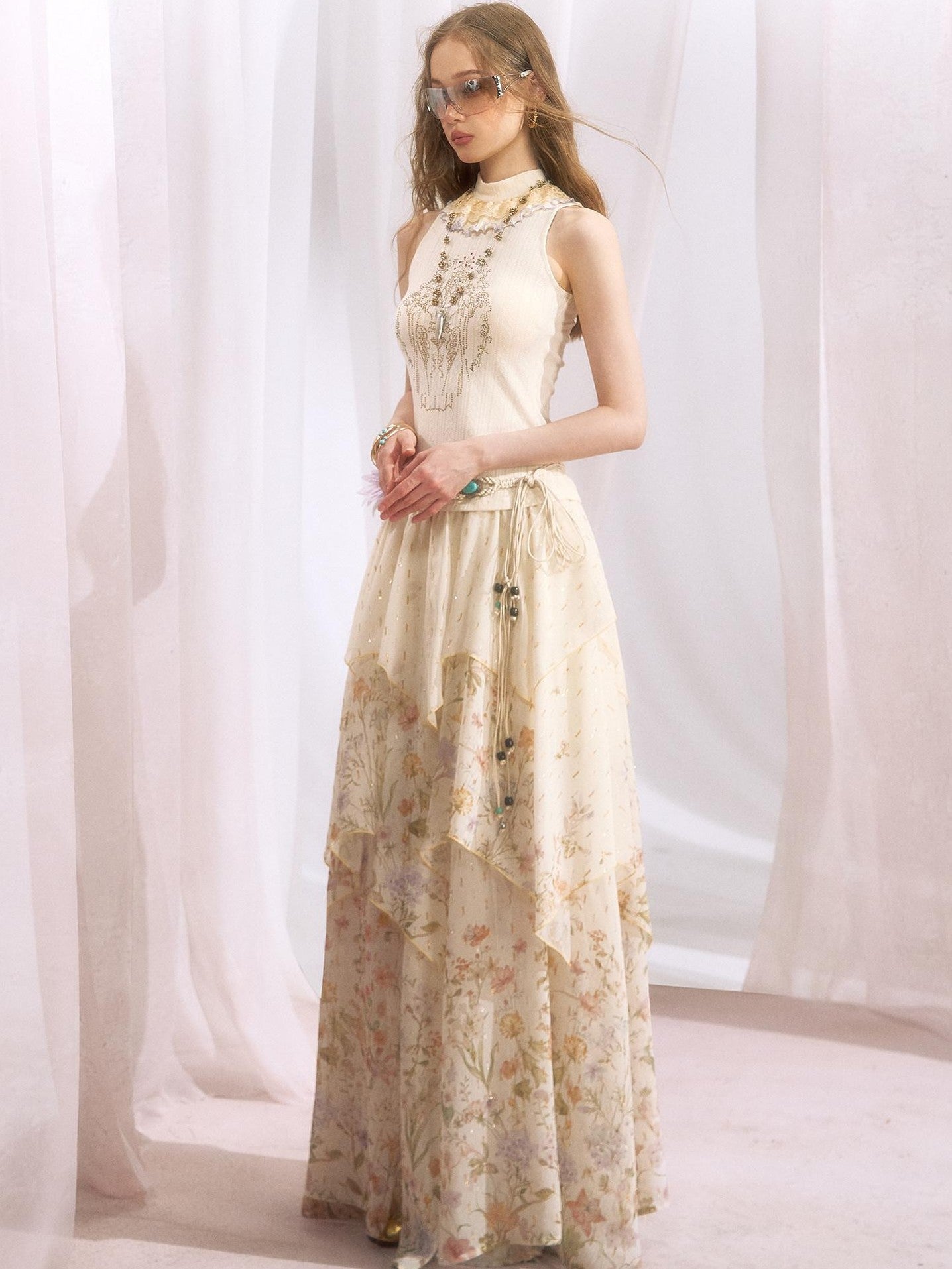 OfAkiva Metallic Thread Asymmetrical Spliced Floral Women&